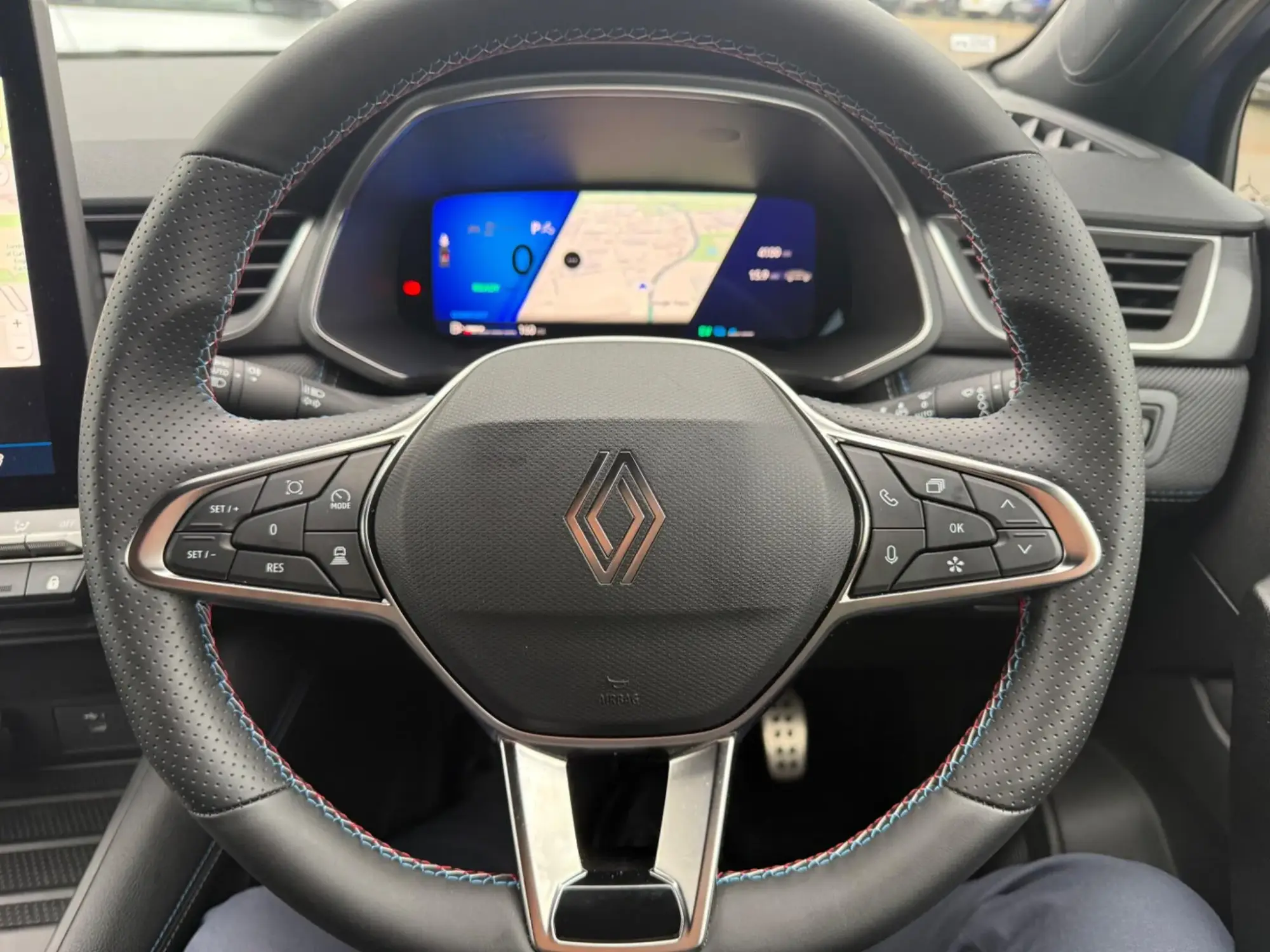Renault Symbioz Image 19 Renault Symbioz Image 19