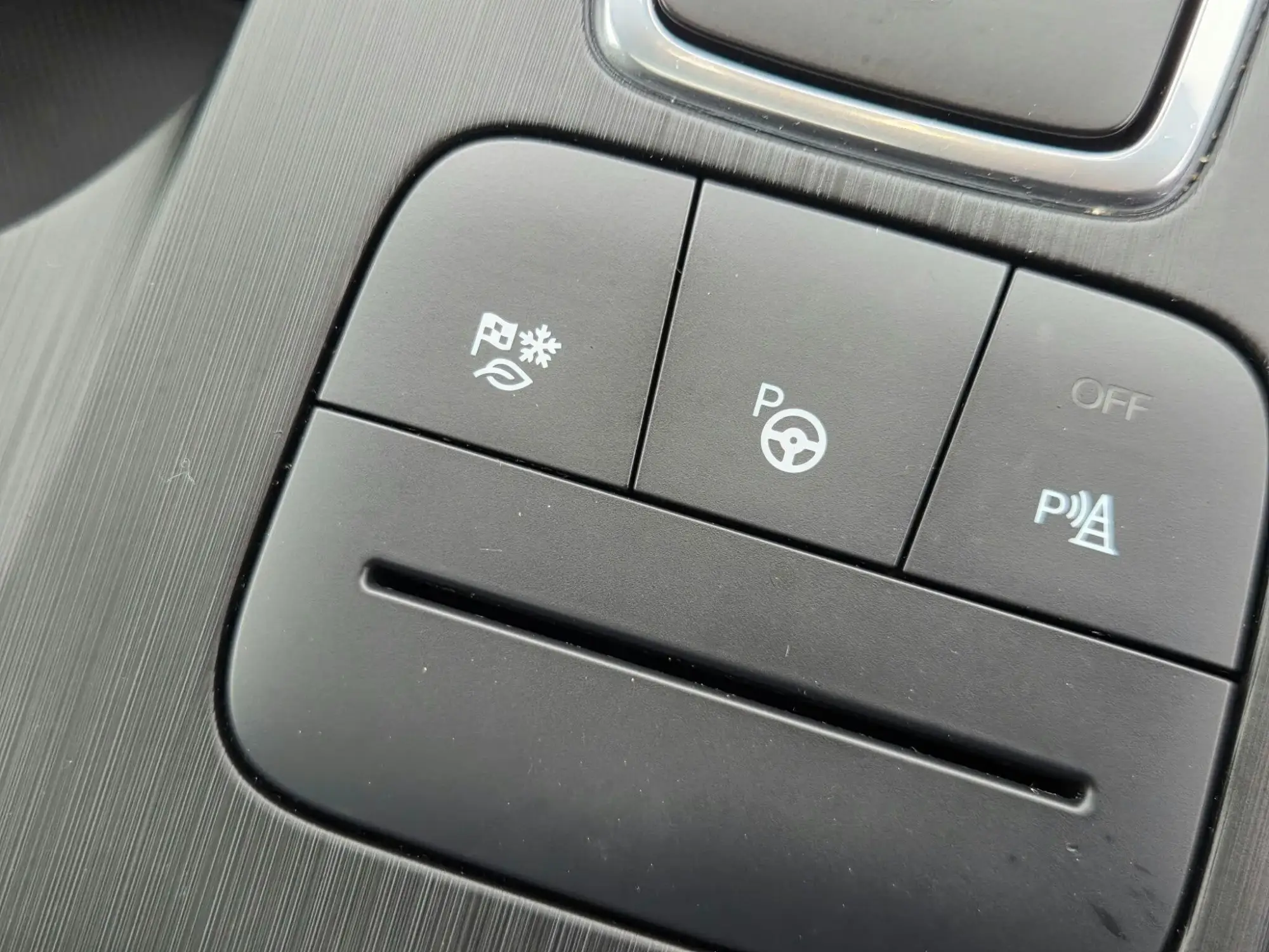 Ford Kuga Hybrid Image 28 Ford Kuga Hybrid Image 28