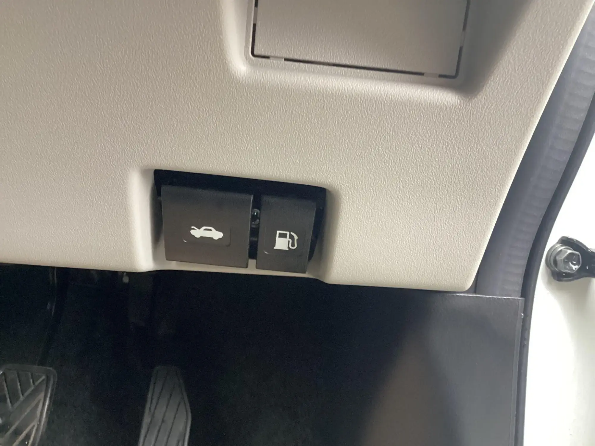 Suzuki Swift Image 10