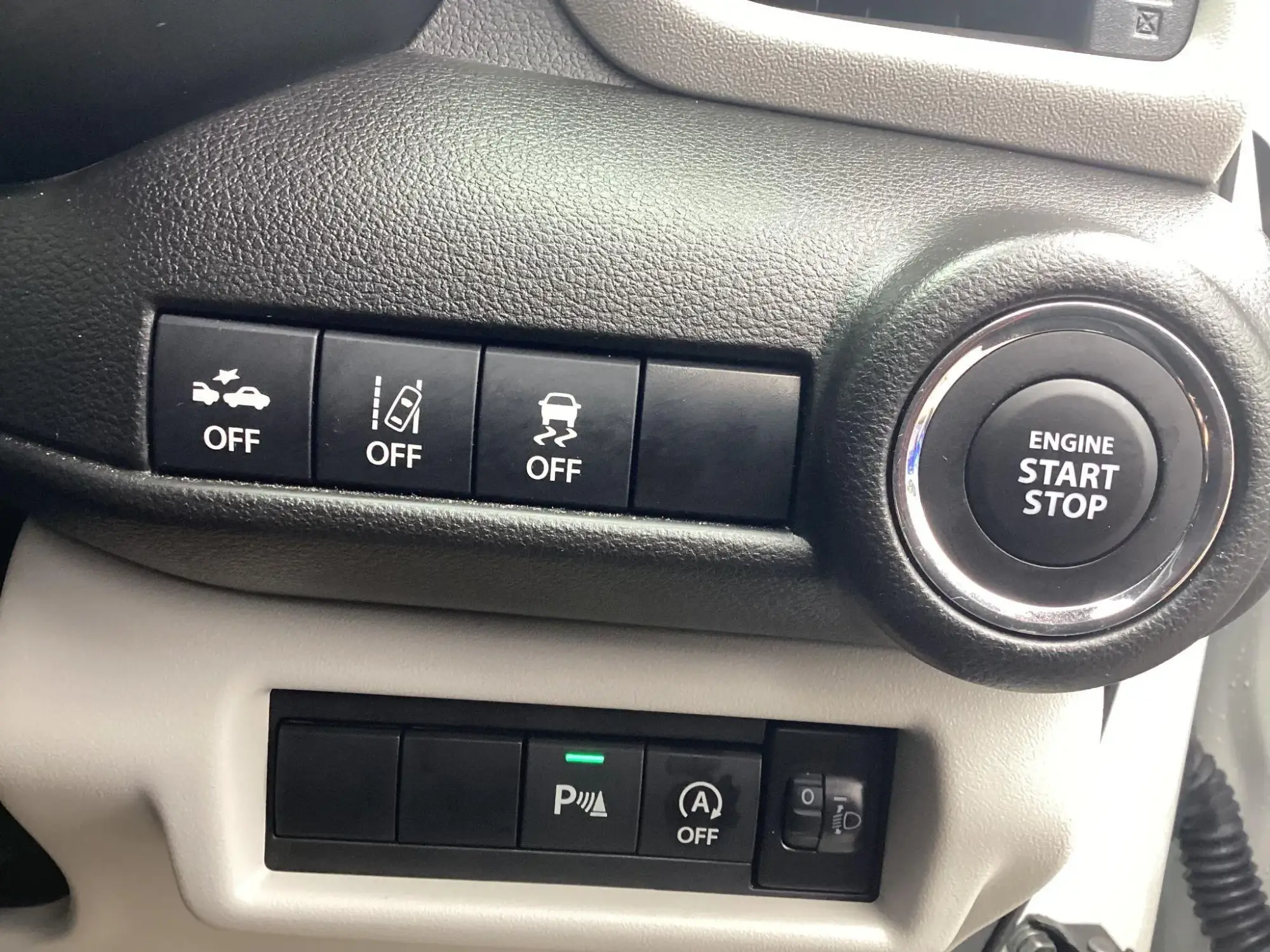 Suzuki Swift Image 12