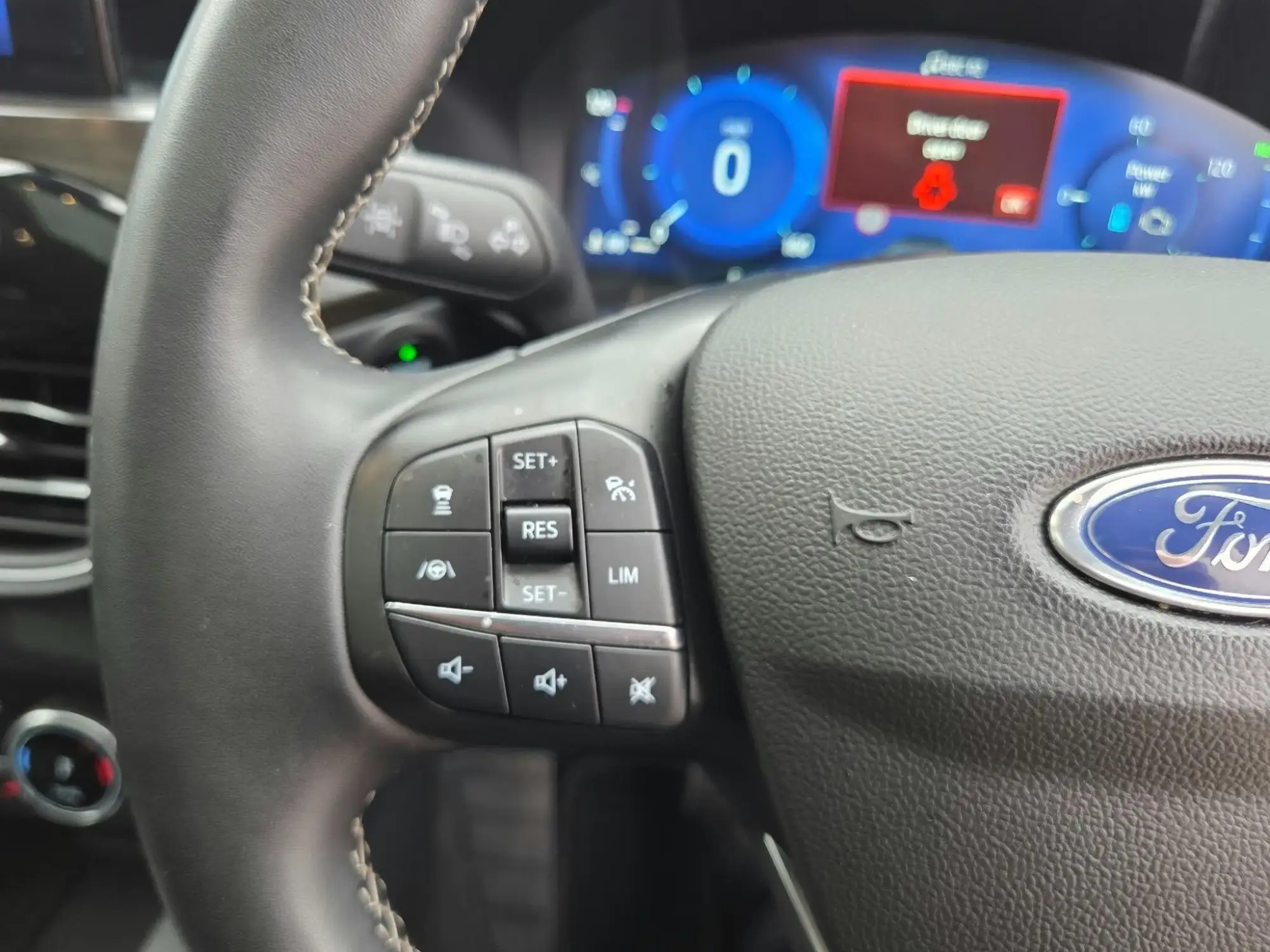 Ford Kuga Hybrid Image 33 Ford Kuga Hybrid Image 33