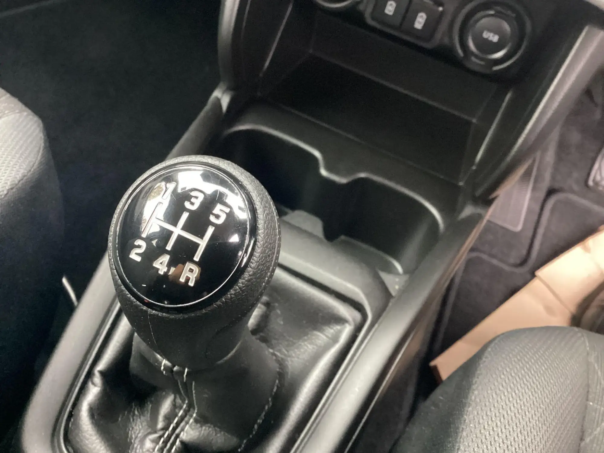 Suzuki Swift Image 31