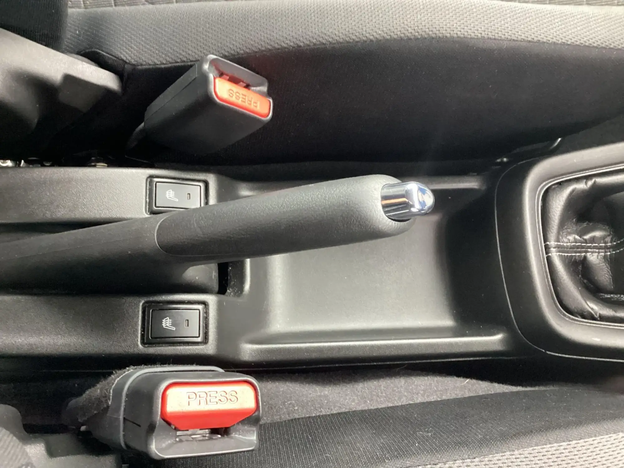 Suzuki Swift Image 32