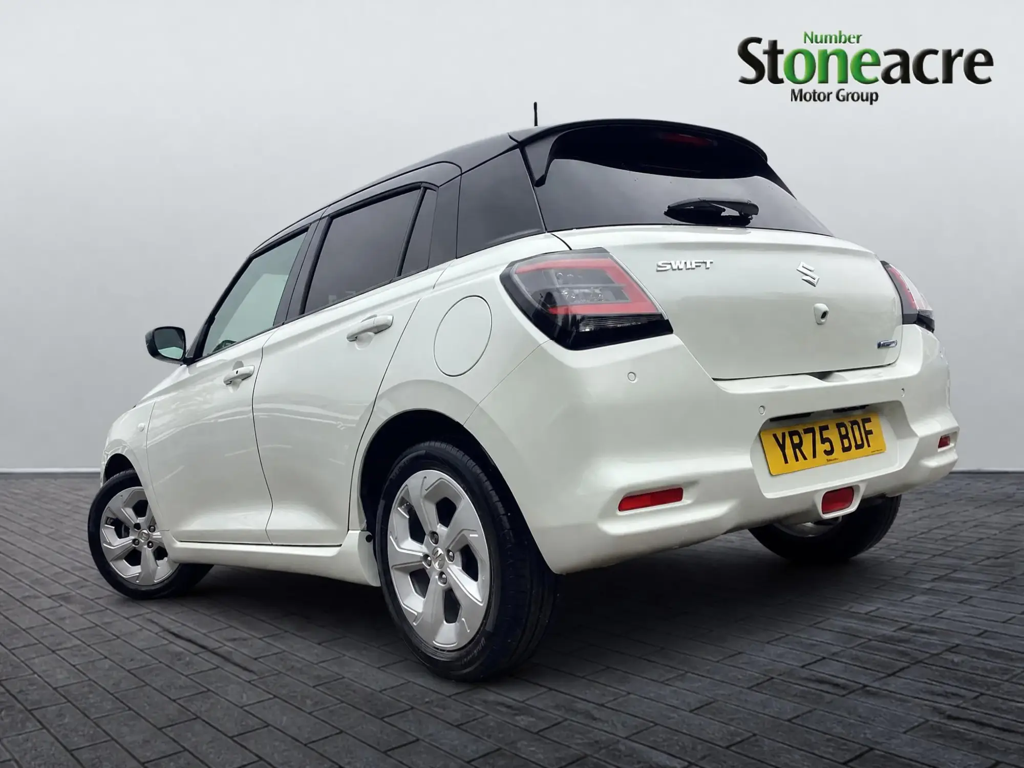 Suzuki Swift Image 47