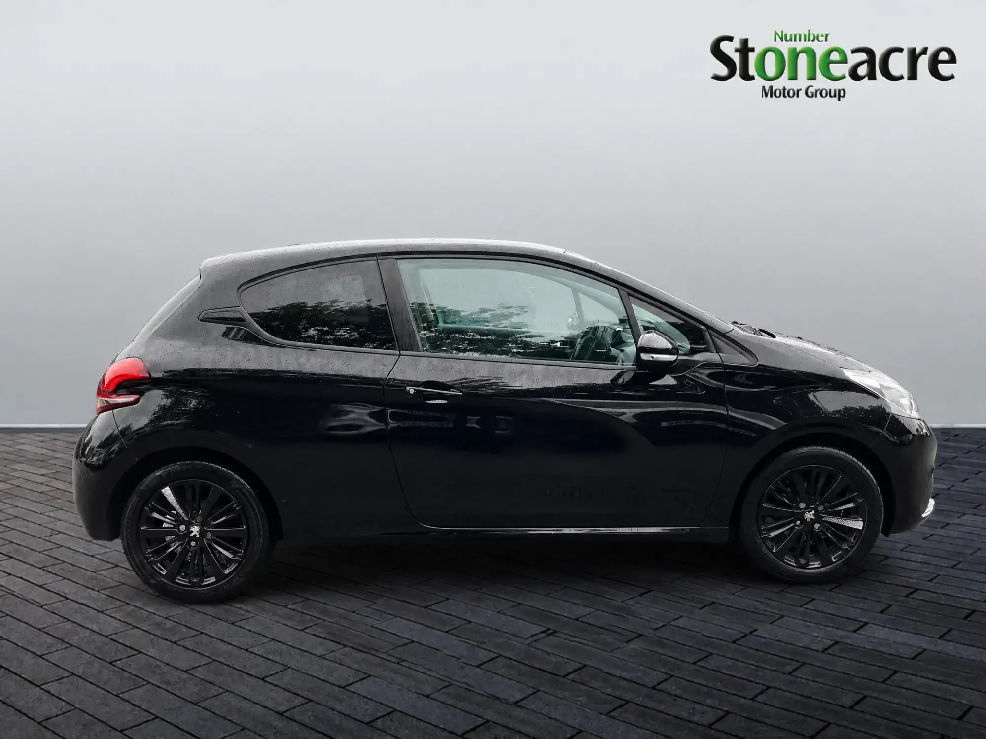 Peugeot 208 Image 7 Peugeot 208 Image 7