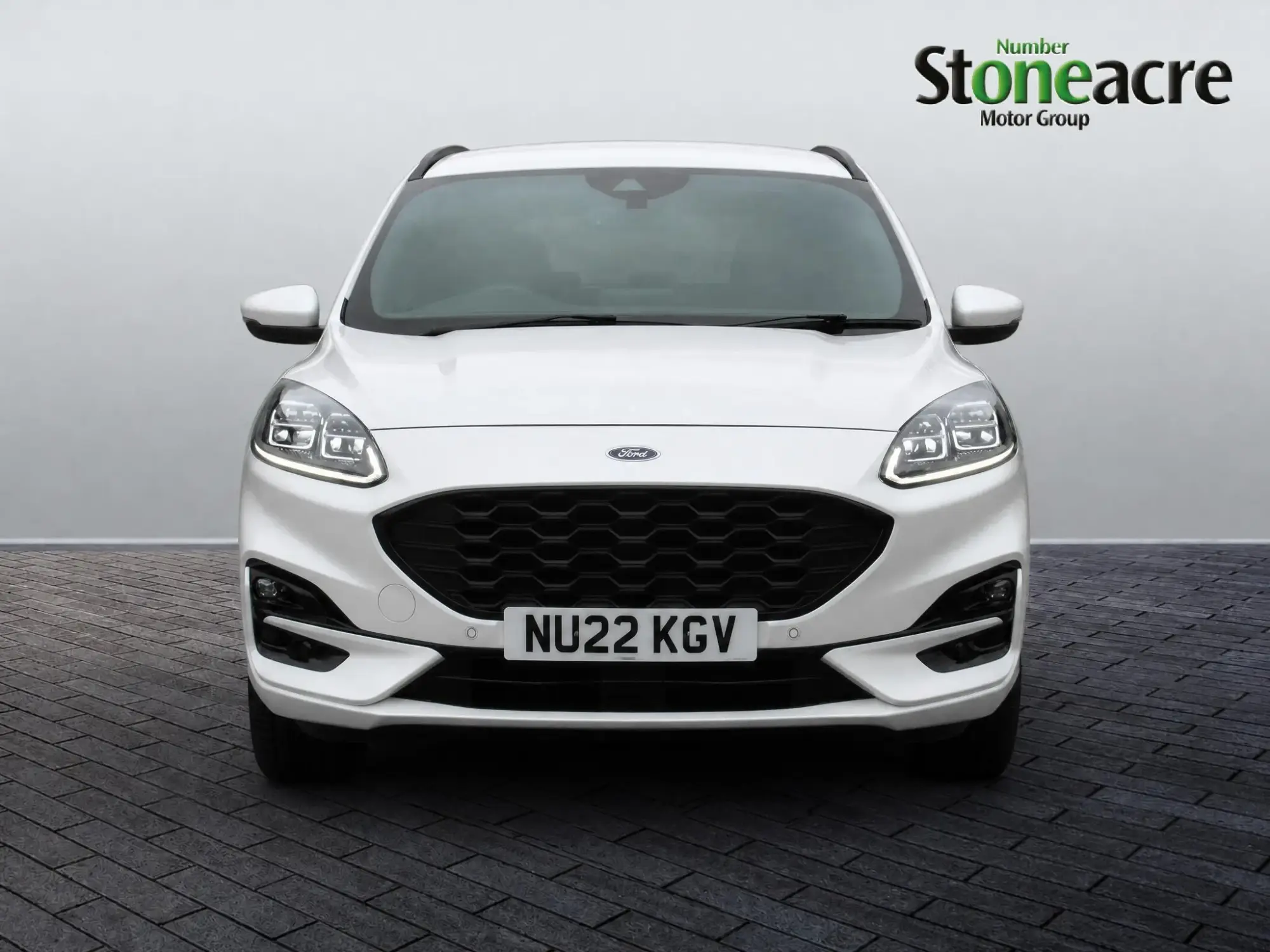 Ford Kuga Plug-In Hybrid Image 2 Ford Kuga Plug-In Hybrid Image 2