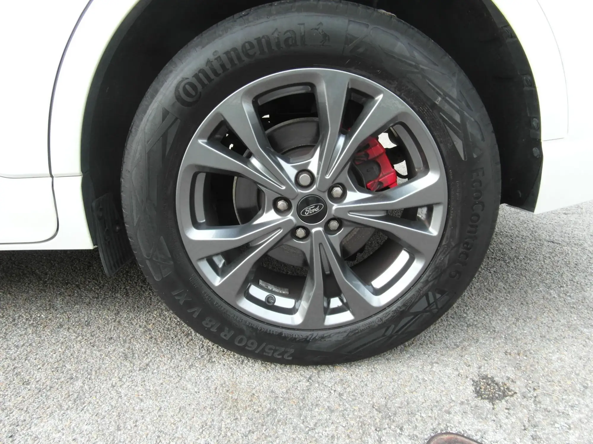Ford Kuga Plug-In Hybrid Image 10 Ford Kuga Plug-In Hybrid Image 10