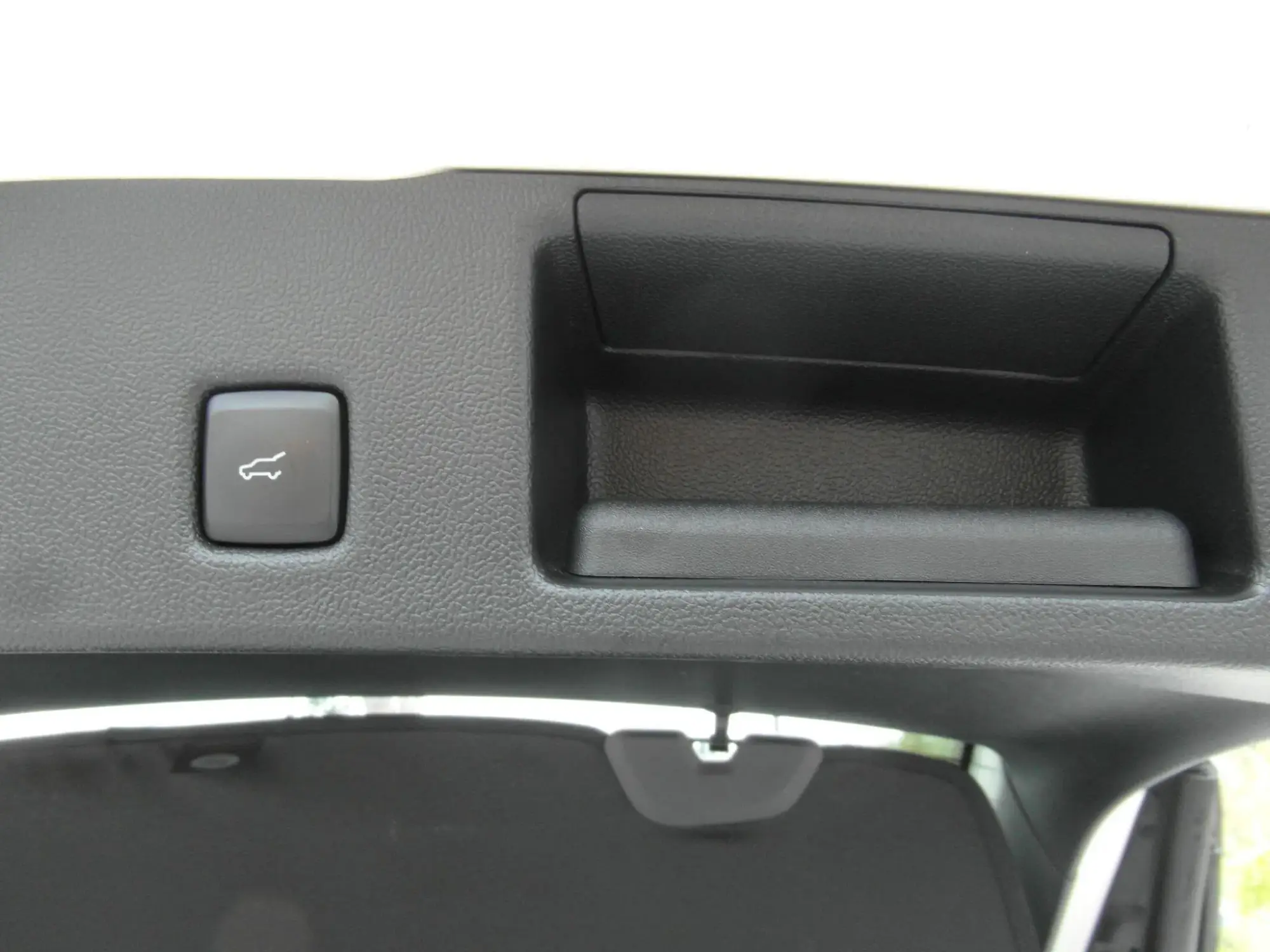 Ford Kuga Plug-In Hybrid Image 16 Ford Kuga Plug-In Hybrid Image 16