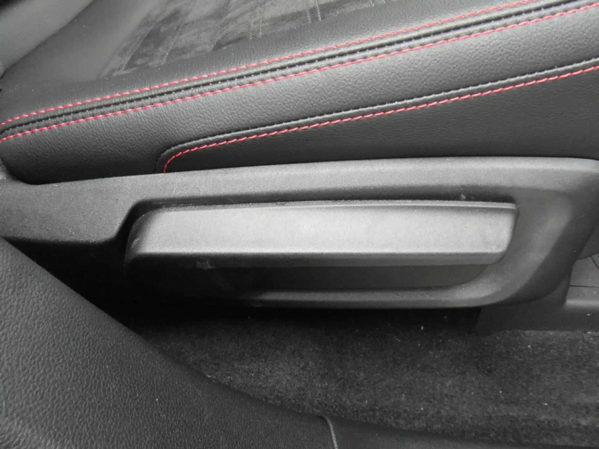 Ford Kuga Plug-In Hybrid Image 23 Ford Kuga Plug-In Hybrid Image 23