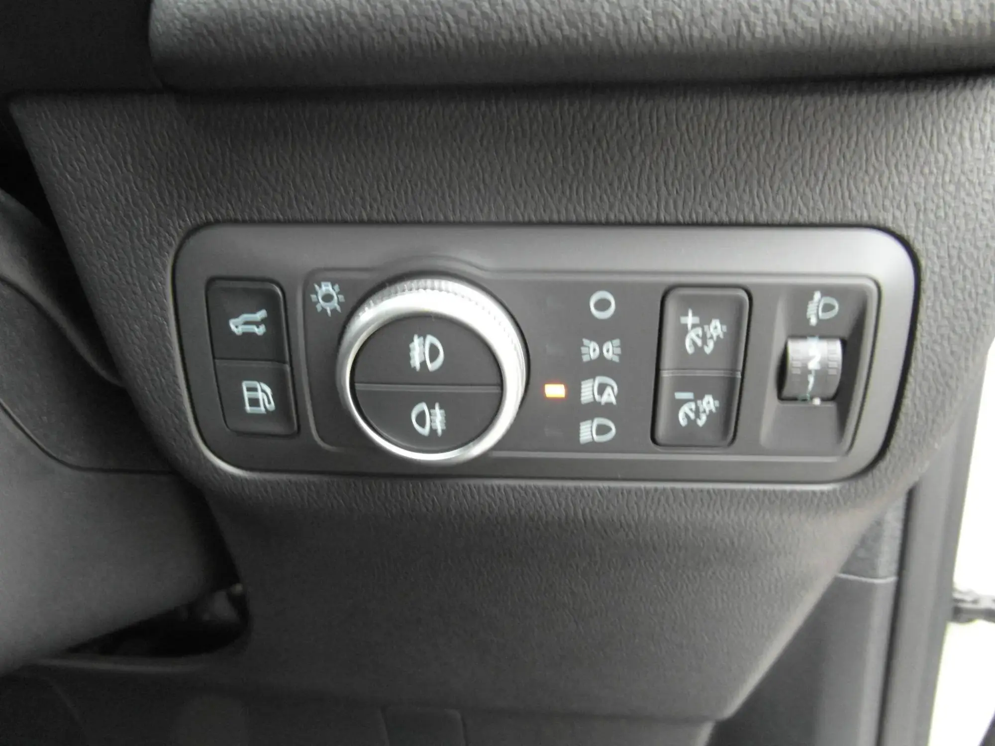 Ford Kuga Plug-In Hybrid Image 29 Ford Kuga Plug-In Hybrid Image 29