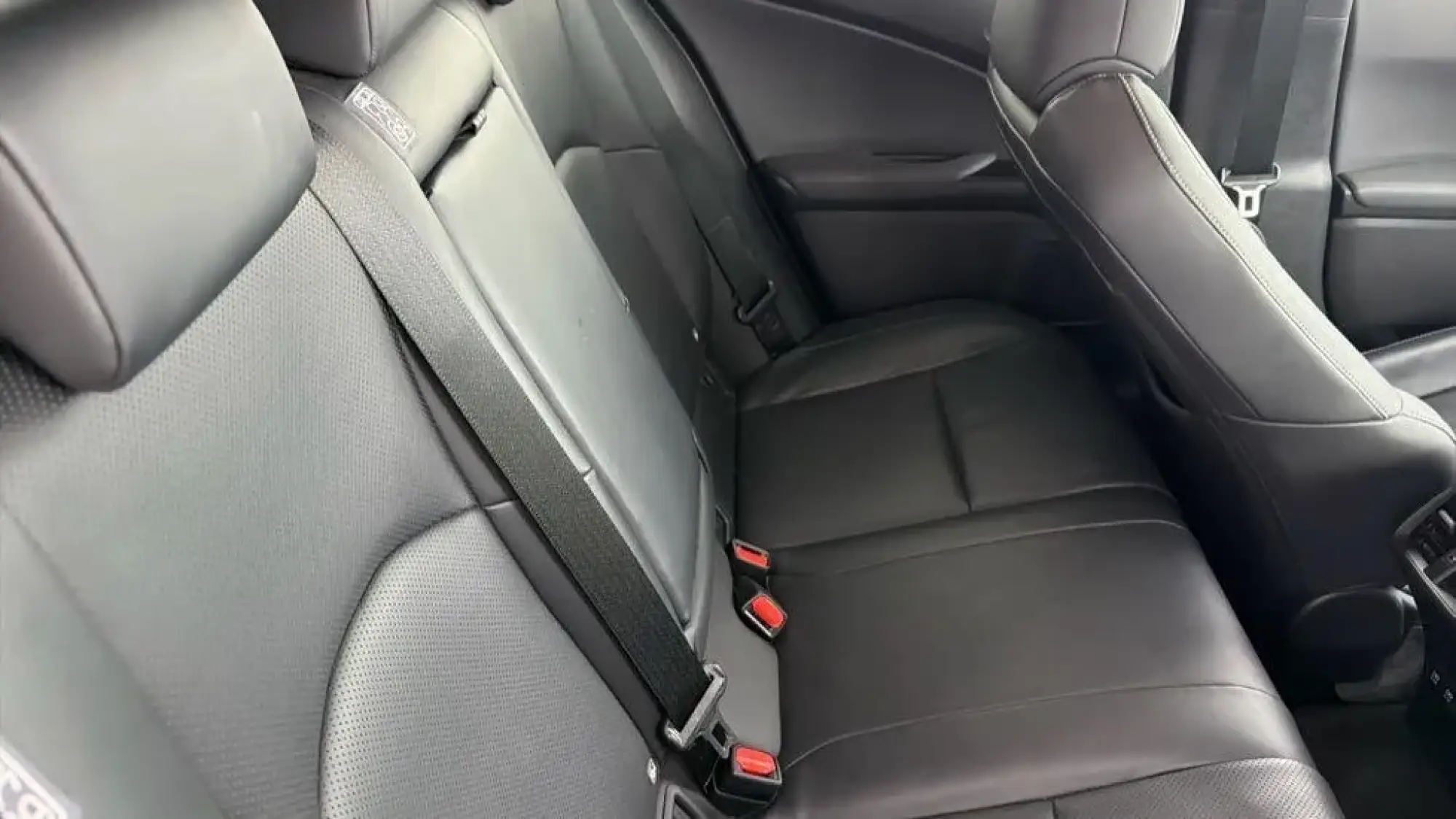 Lexus UX Self-Charging Hybrid Image 12 Lexus UX Self-Charging Hybrid Image 12