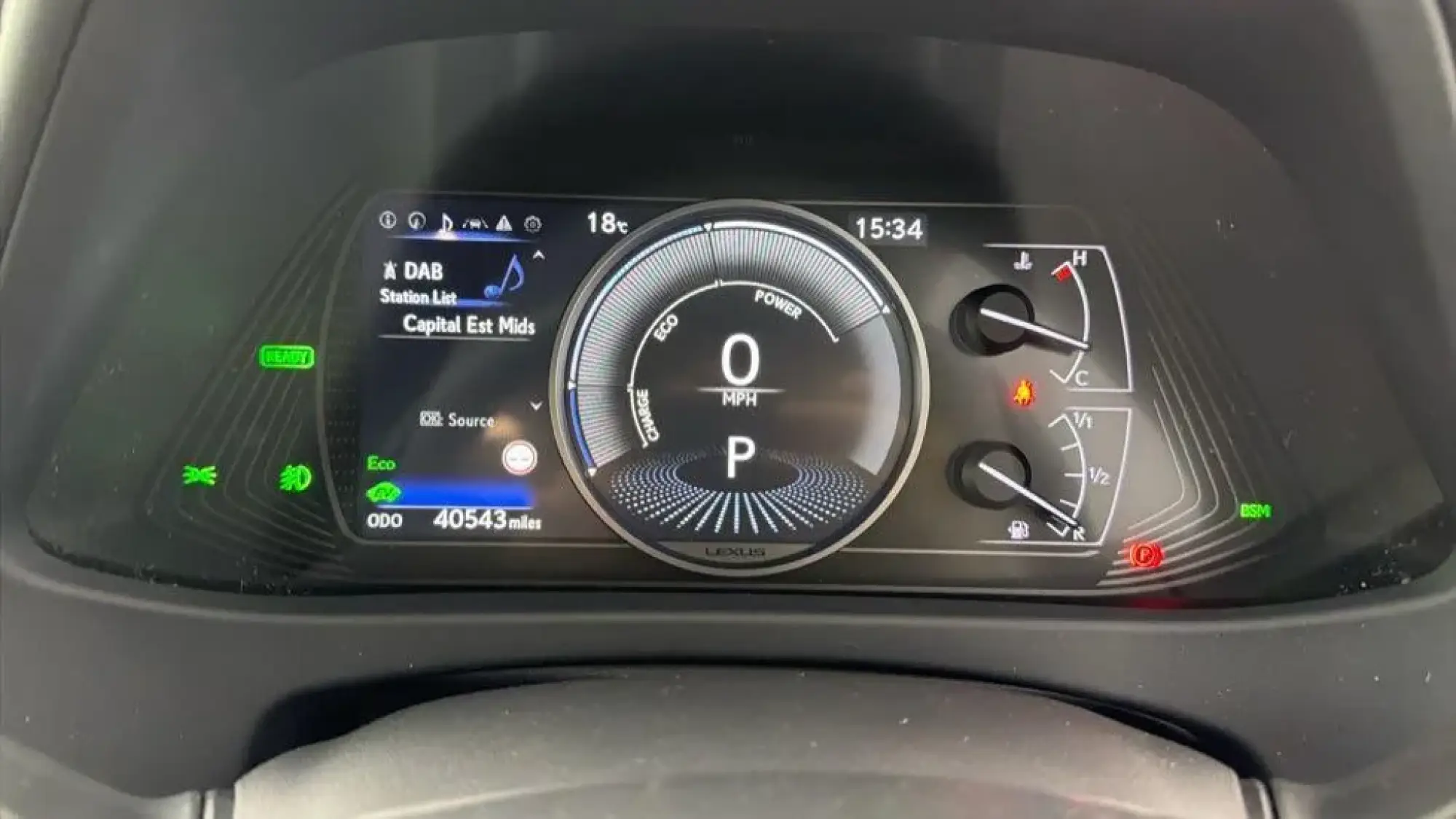 Lexus UX Self-Charging Hybrid Image 20 Lexus UX Self-Charging Hybrid Image 20