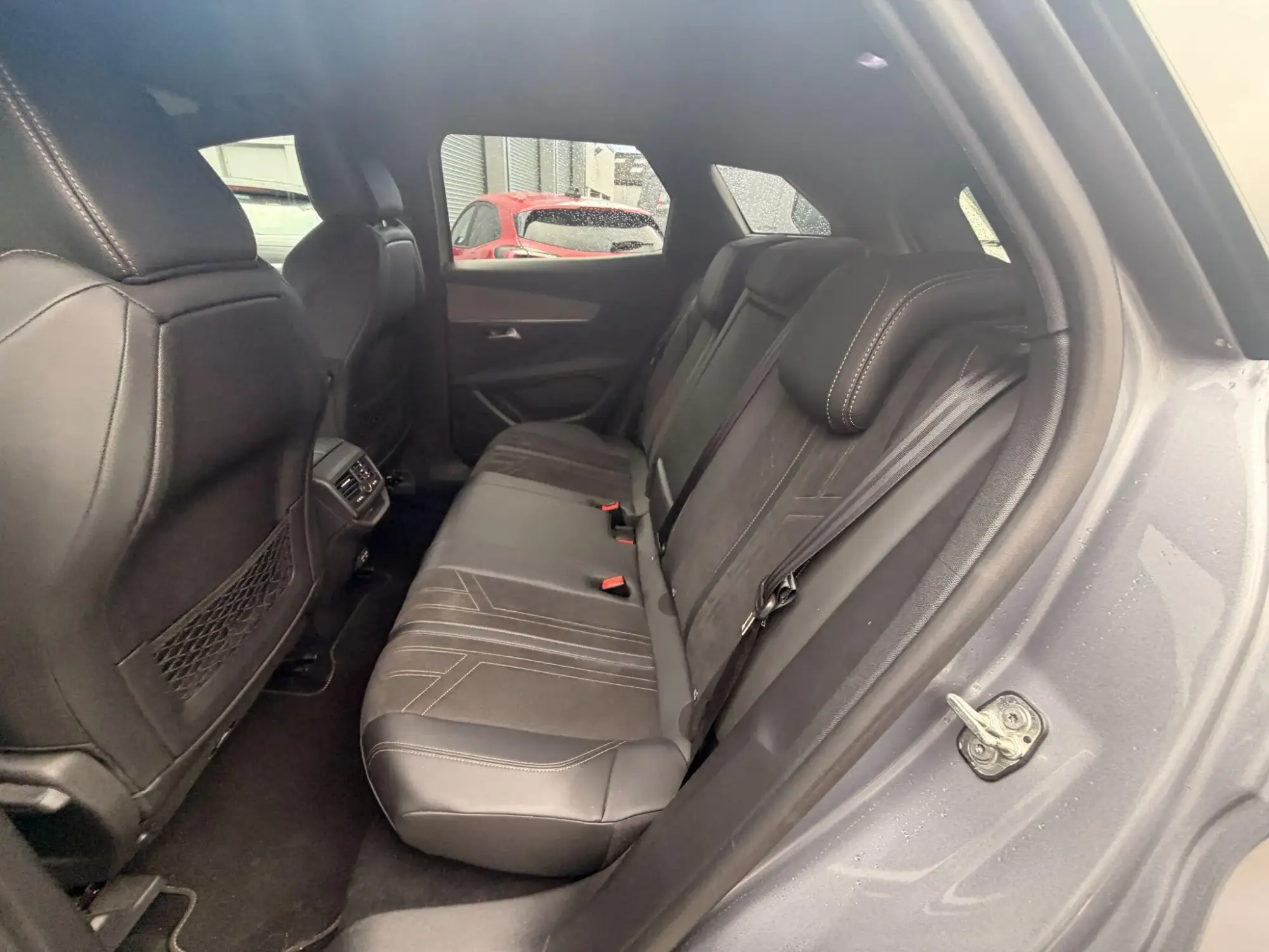 Peugeot 3008 Image 16