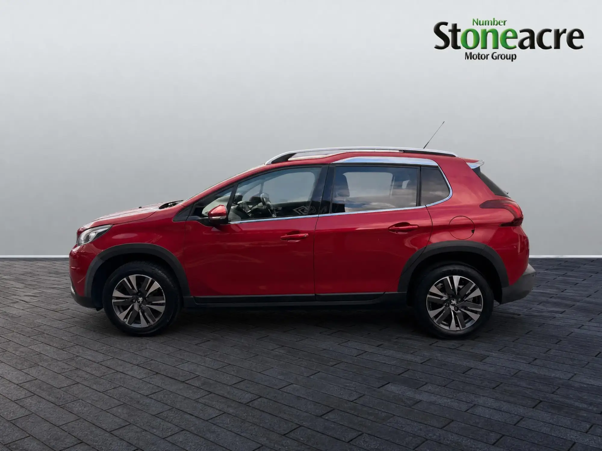 Peugeot 2008 Image 4