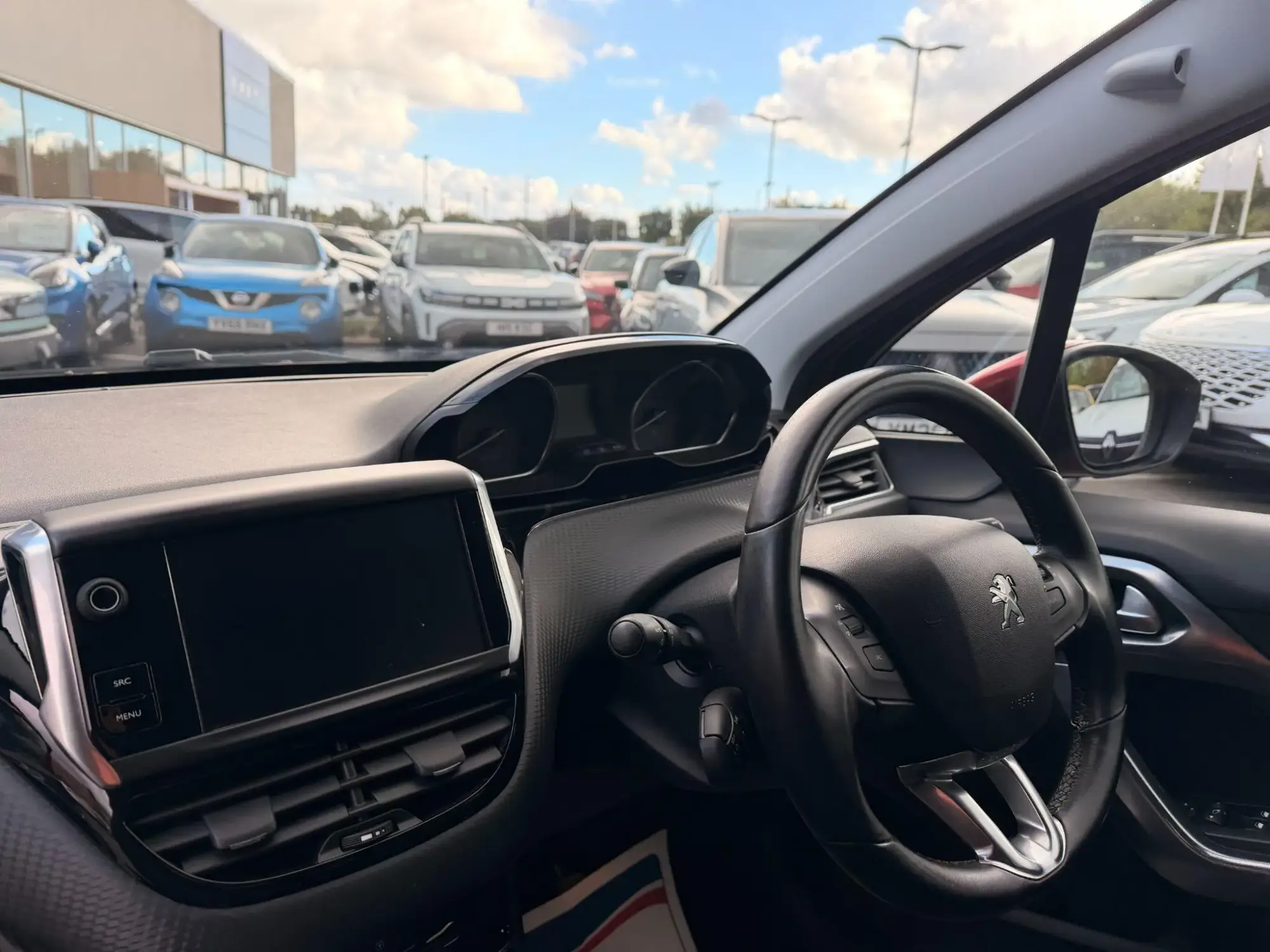 Peugeot 2008 Image 13