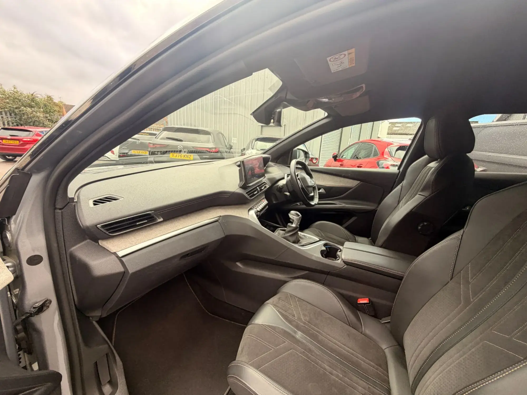 Peugeot 3008 Image 42