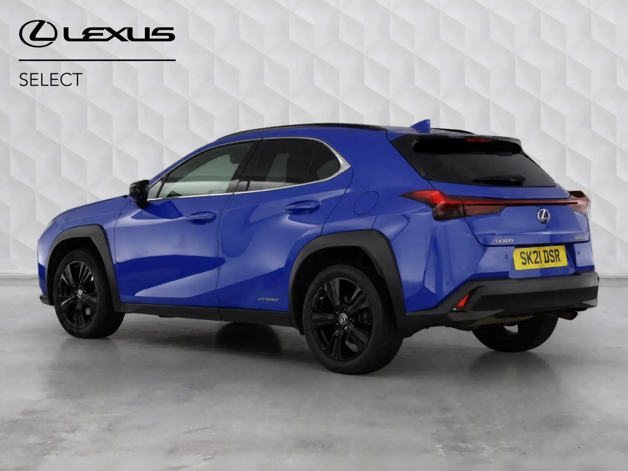Lexus UX Self-Charging Hybrid Image 4 Lexus UX Self-Charging Hybrid Image 4
