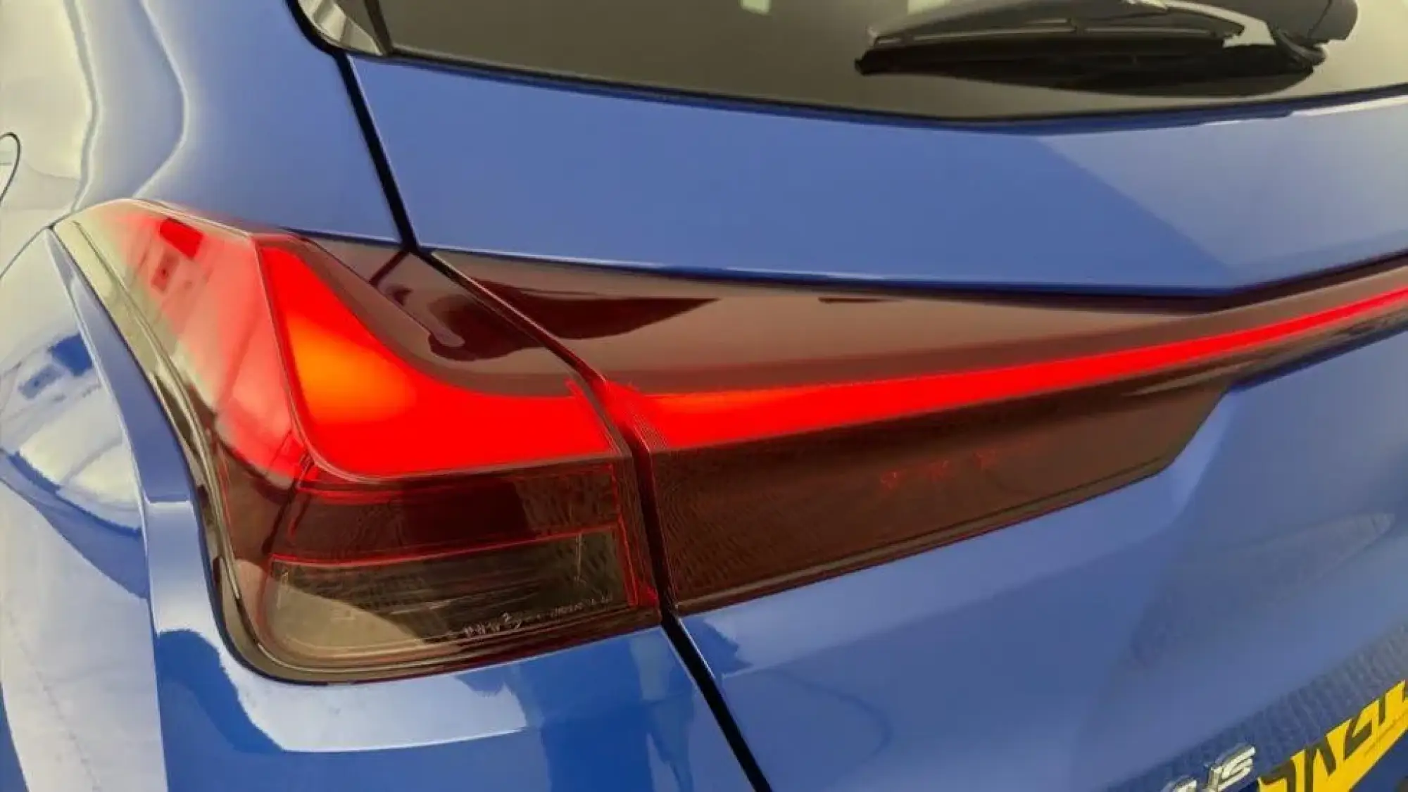 Lexus UX Self-Charging Hybrid Image 24 Lexus UX Self-Charging Hybrid Image 24