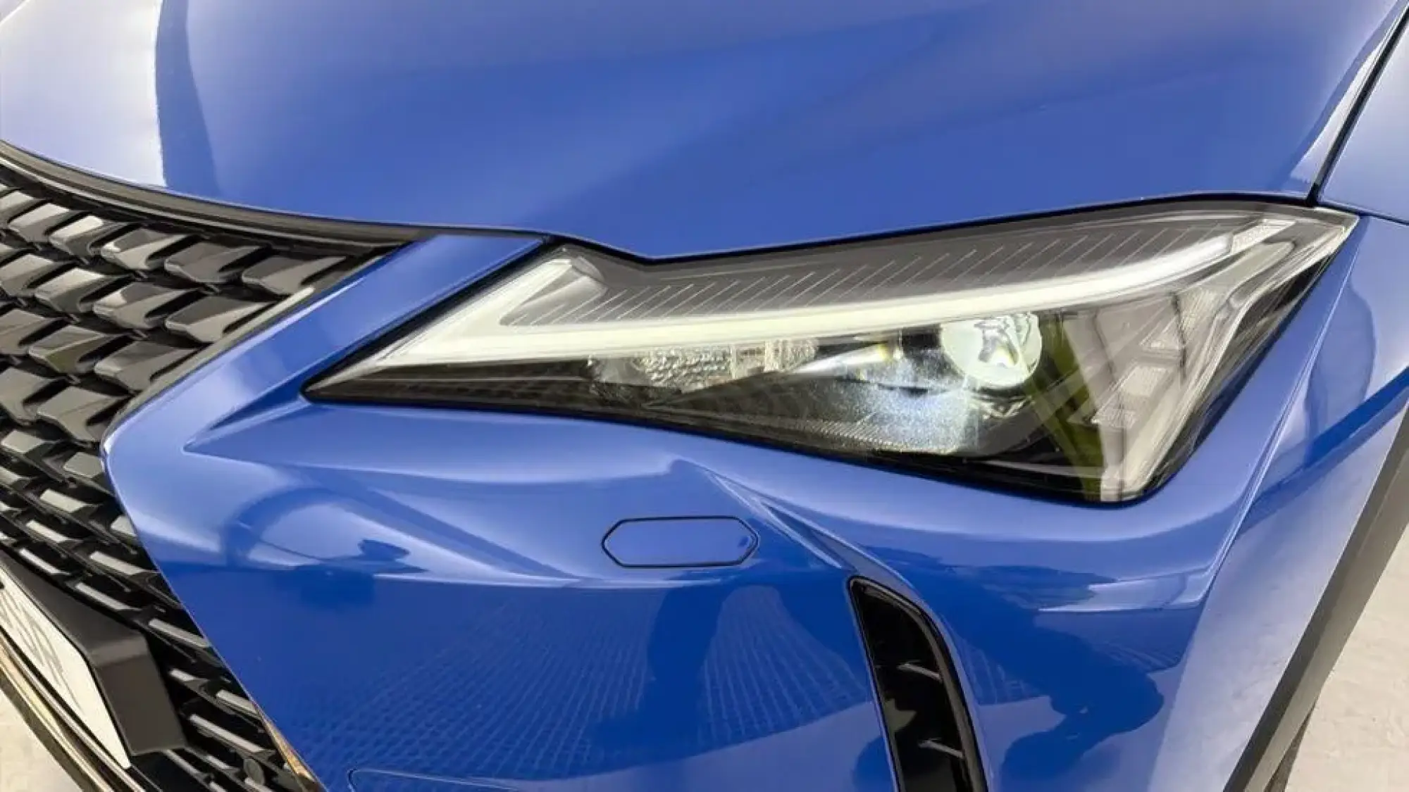 Lexus UX Self-Charging Hybrid Image 25 Lexus UX Self-Charging Hybrid Image 25