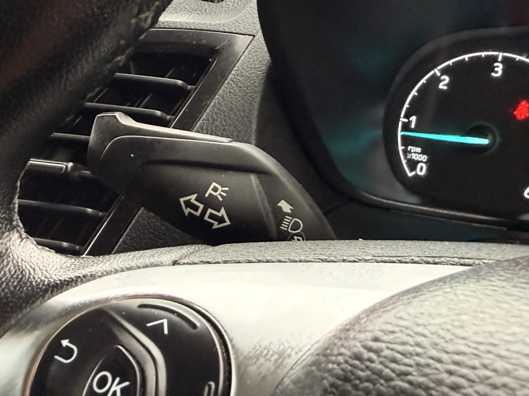 Ford Transit Connect Image 16