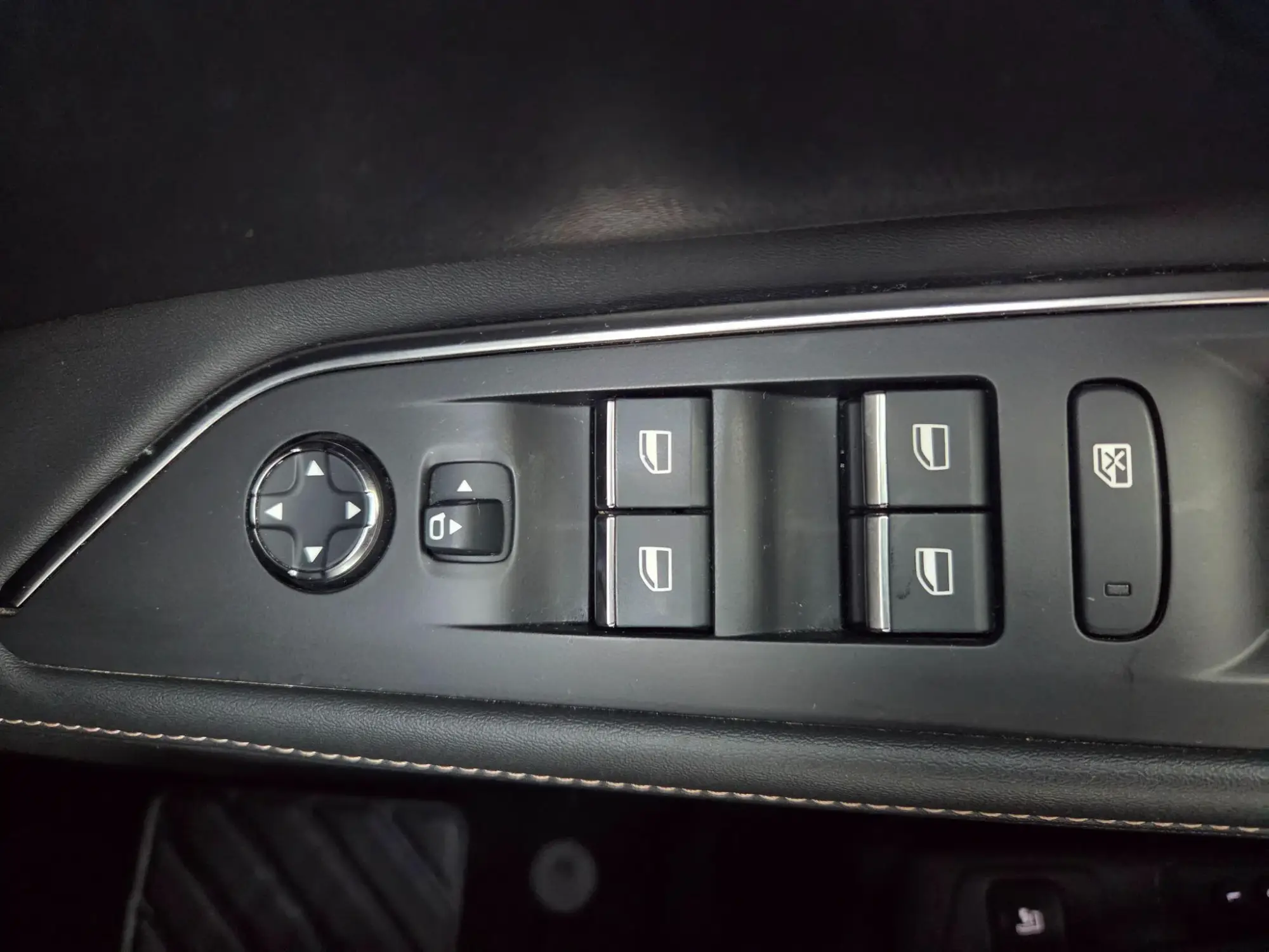 Peugeot 5008 Image 27