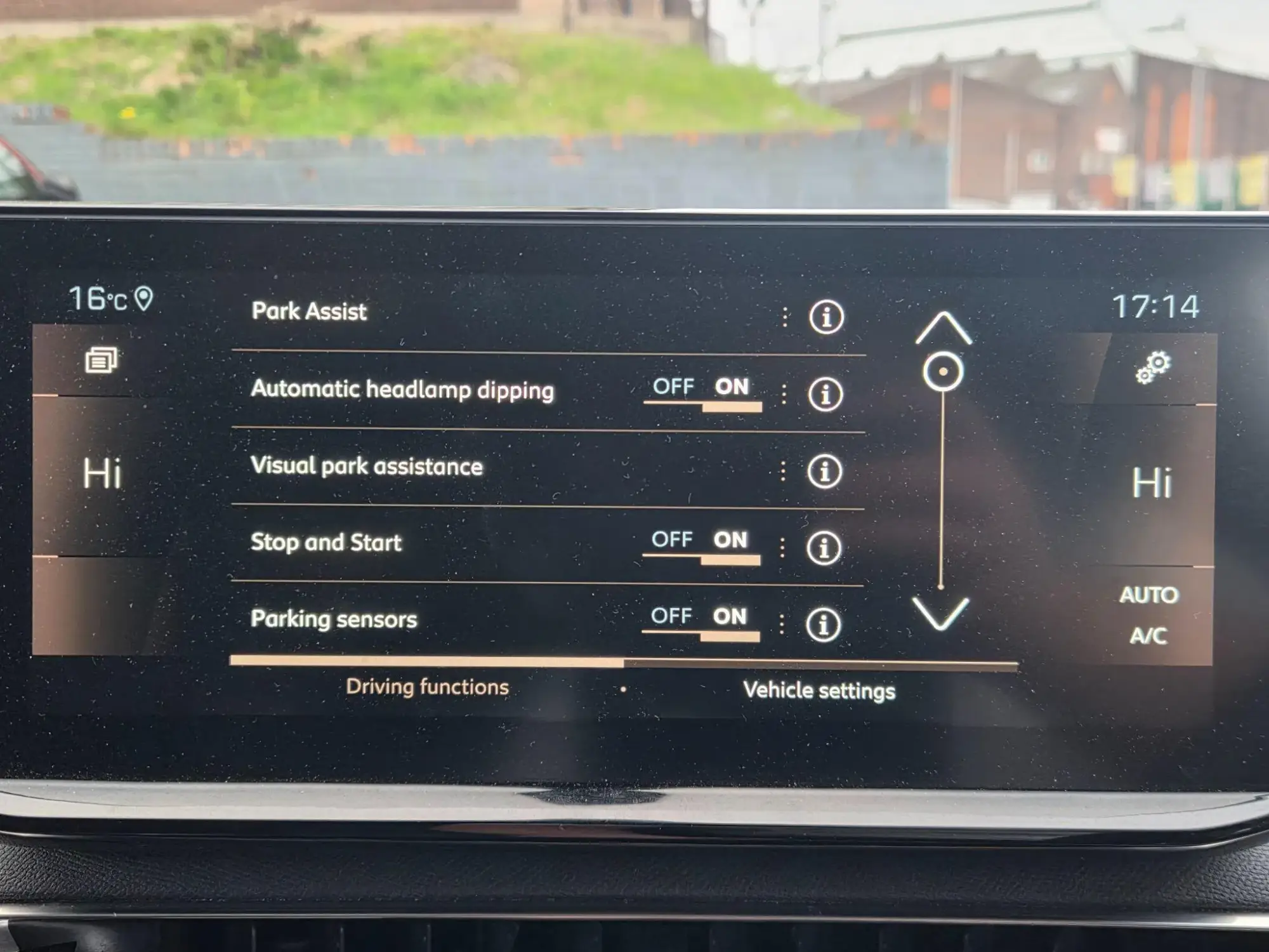 Peugeot 5008 Image 36