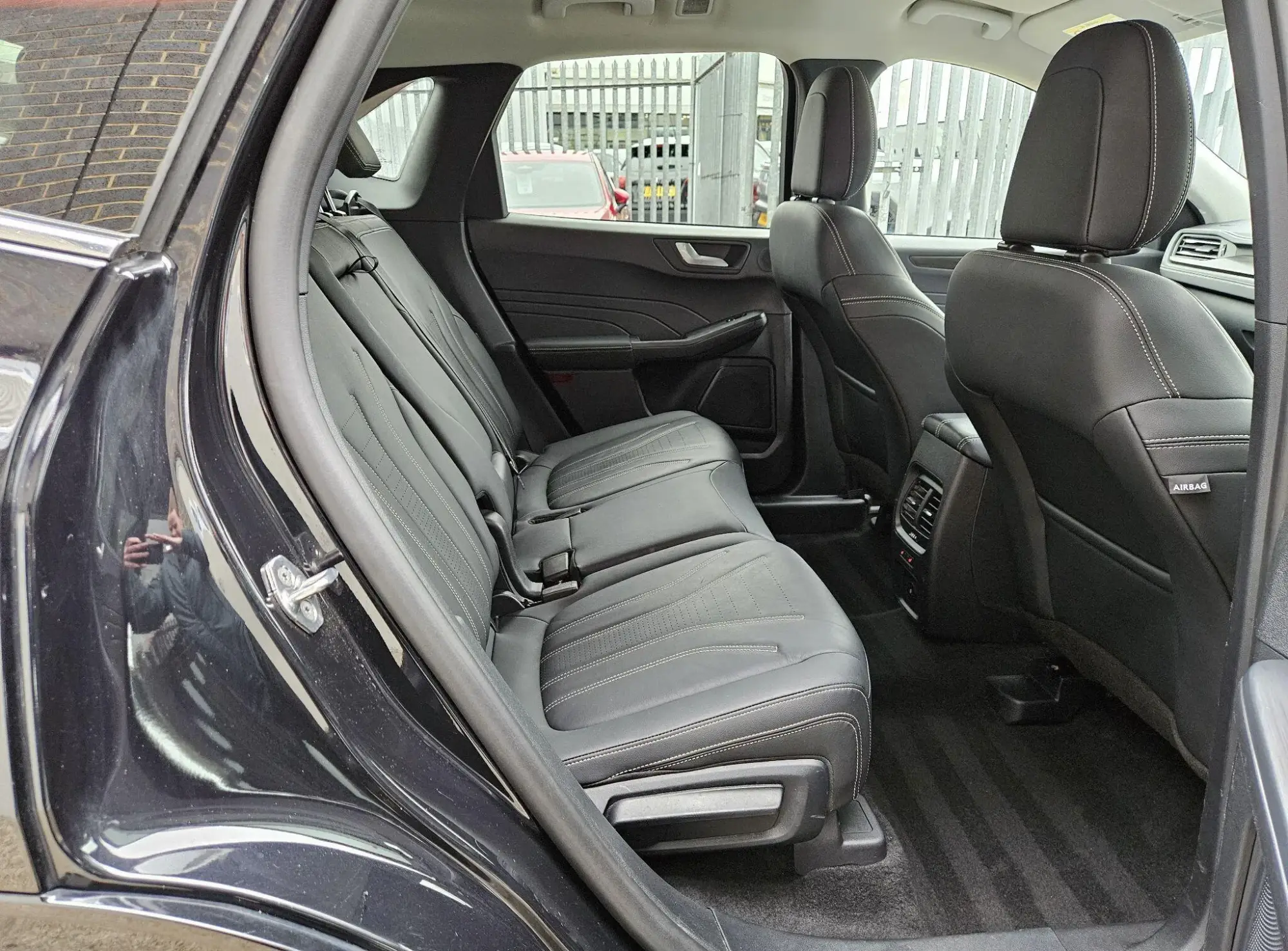Ford Kuga Hybrid Image 17 Ford Kuga Hybrid Image 17