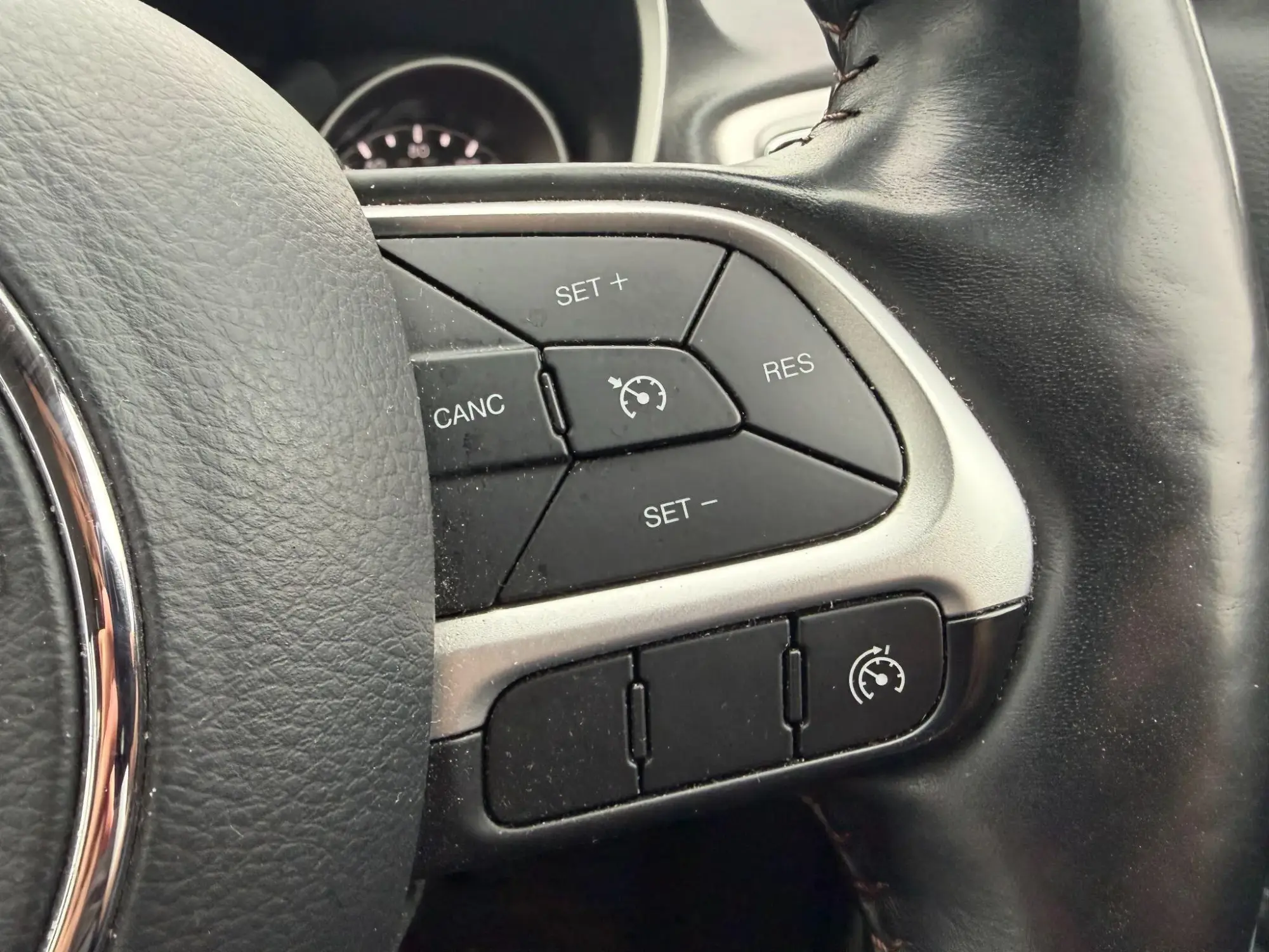 Jeep Compass Image 12