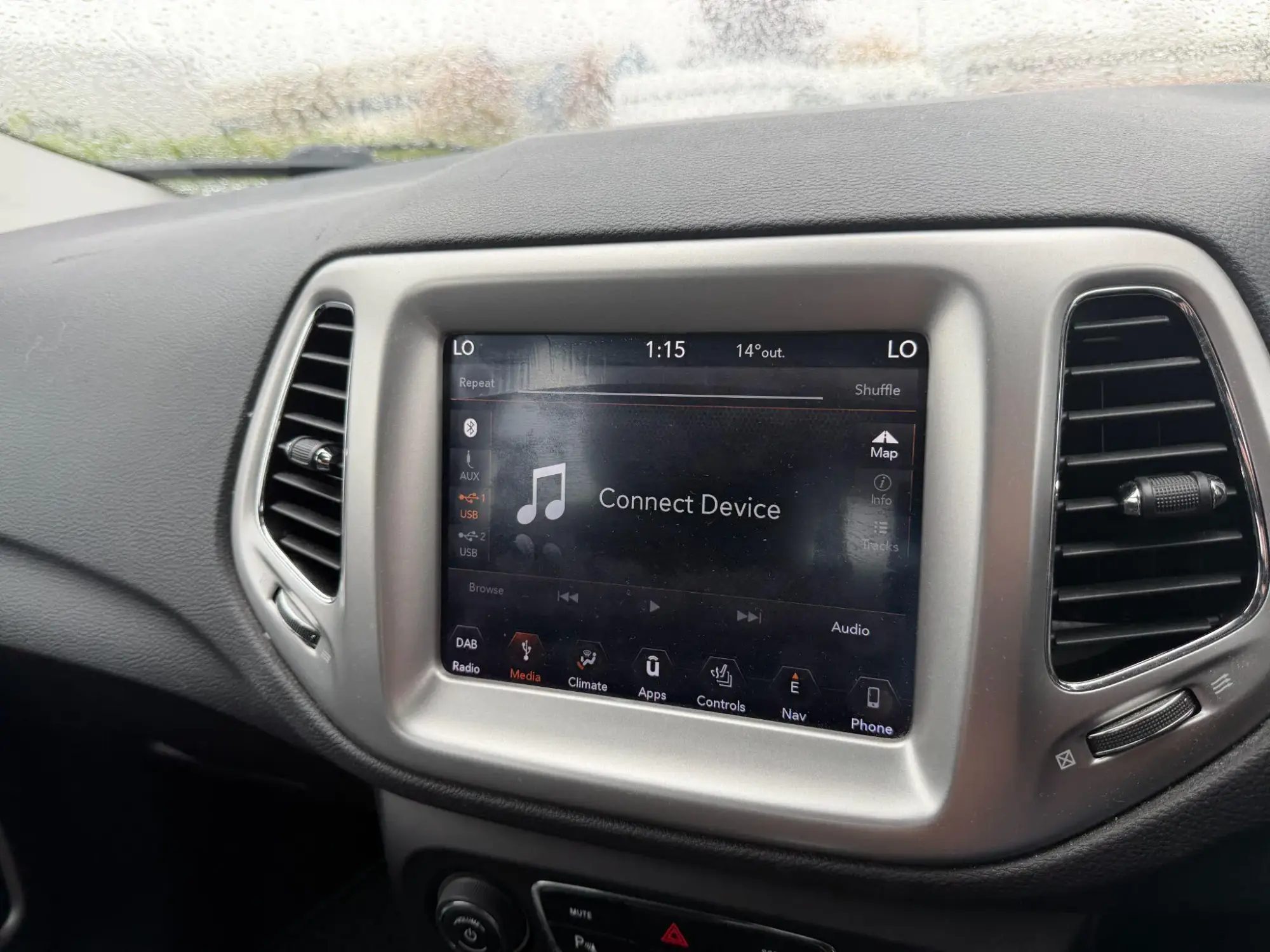 Jeep Compass Image 16