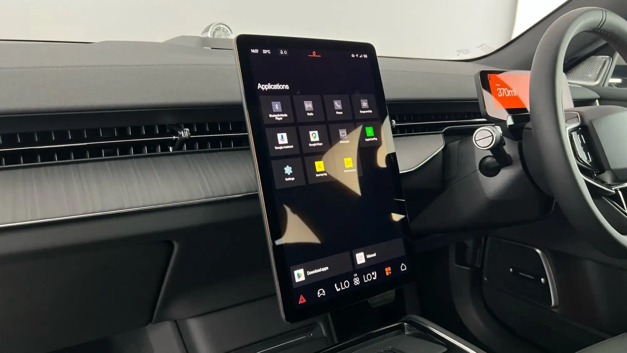 Polestar 3 Image 13