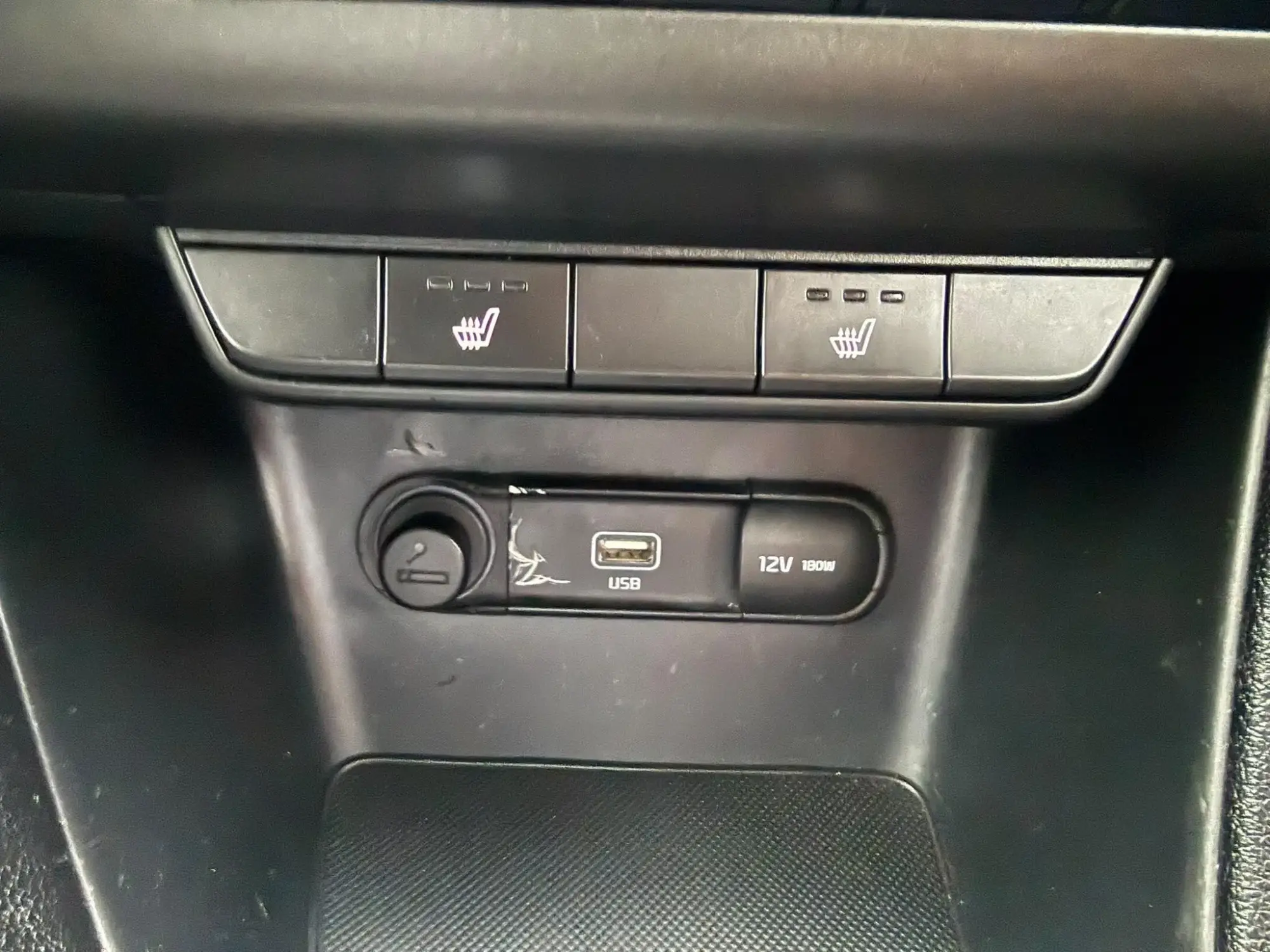 Kia Sportage Image 15