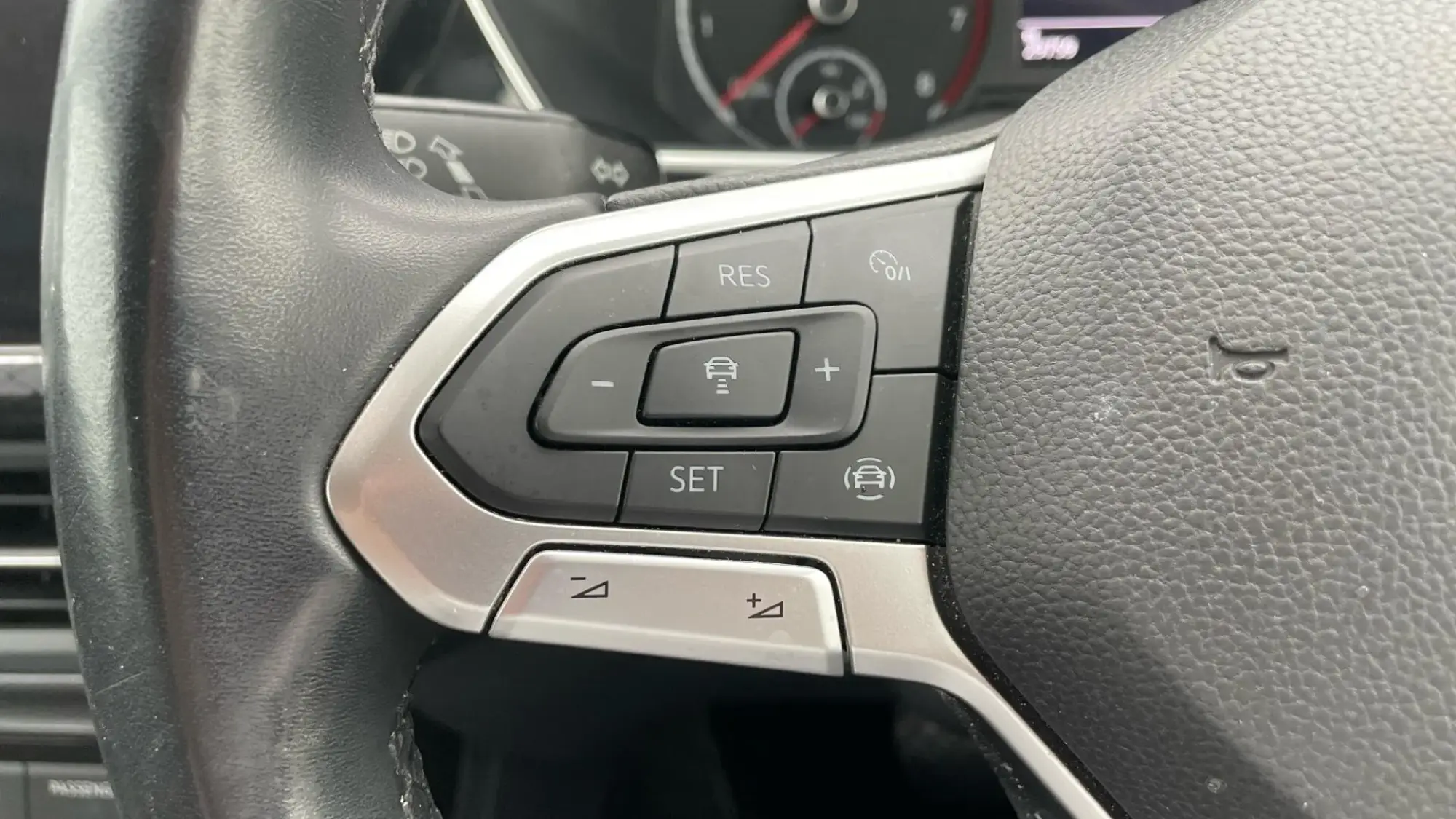 Volkswagen T-Cross Image 19