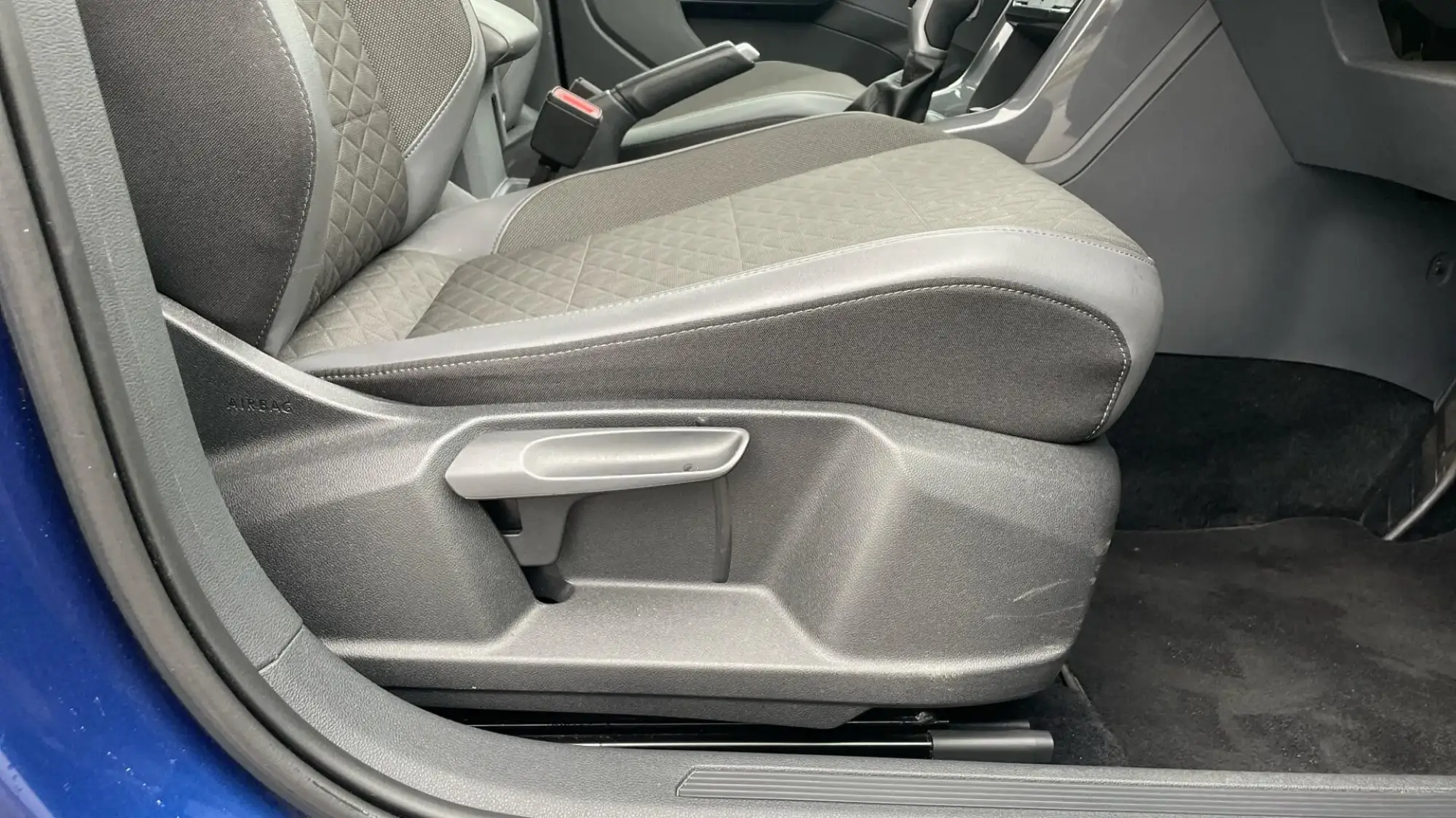 Volkswagen T-Cross Image 26