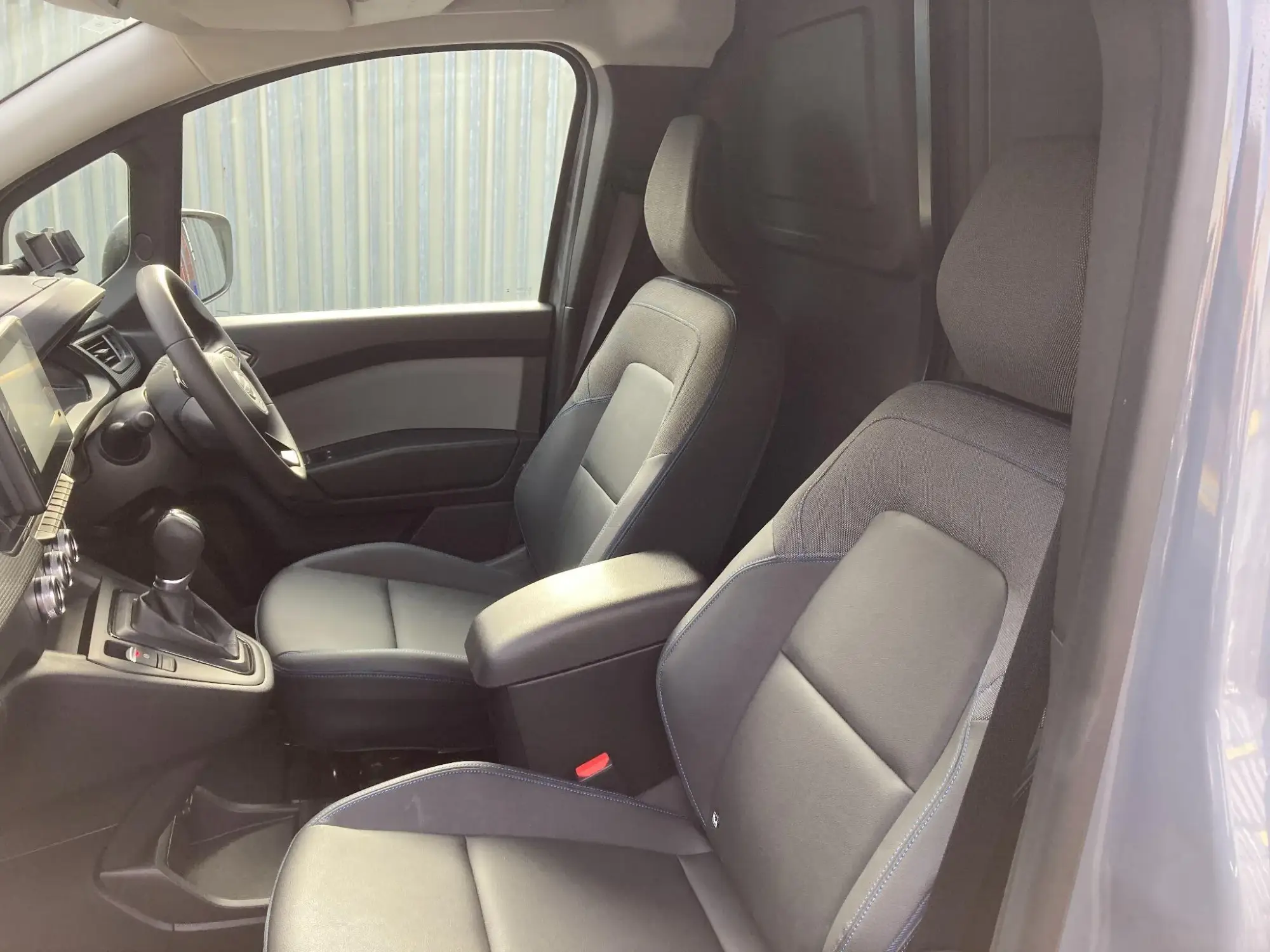 Nissan Townstar Image 29