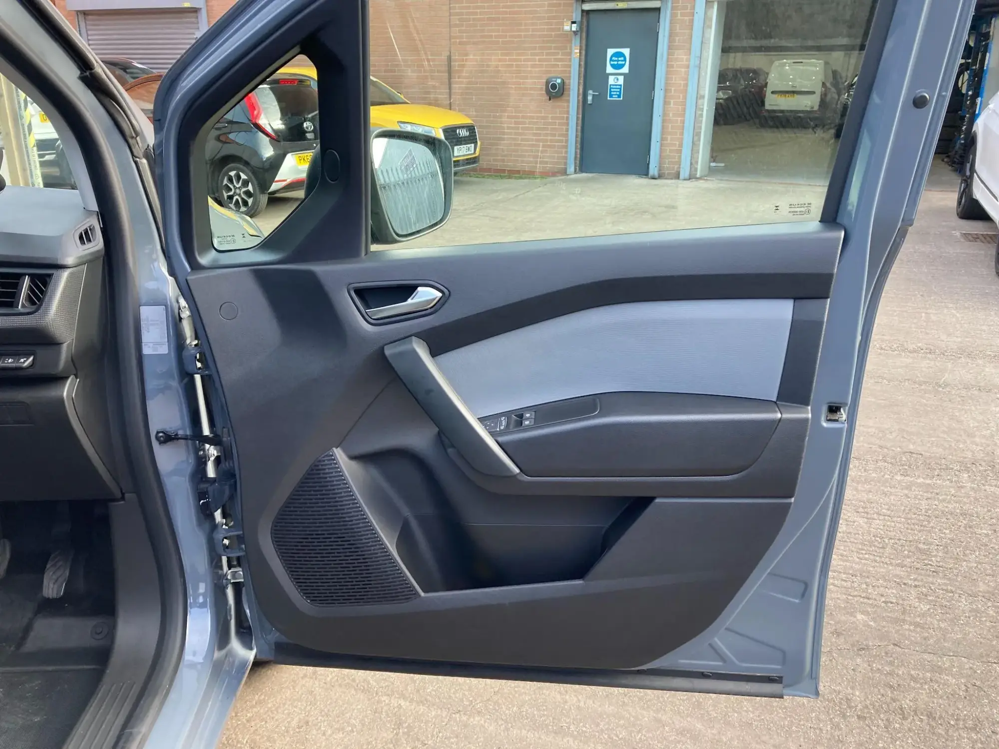 Nissan Townstar Image 34