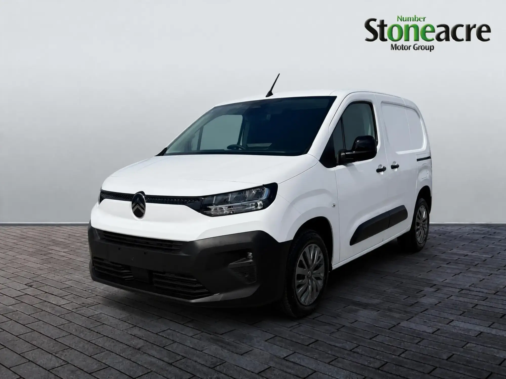 Citroen Berlingo 1.5 Driver M A8 SWB Euro 6 (s/s) 5dr YP76NVV Image 3 Citroen Berlingo 1.5 Driver M A8 SWB Euro 6 (s/s) 5dr YP76NVV Image 3