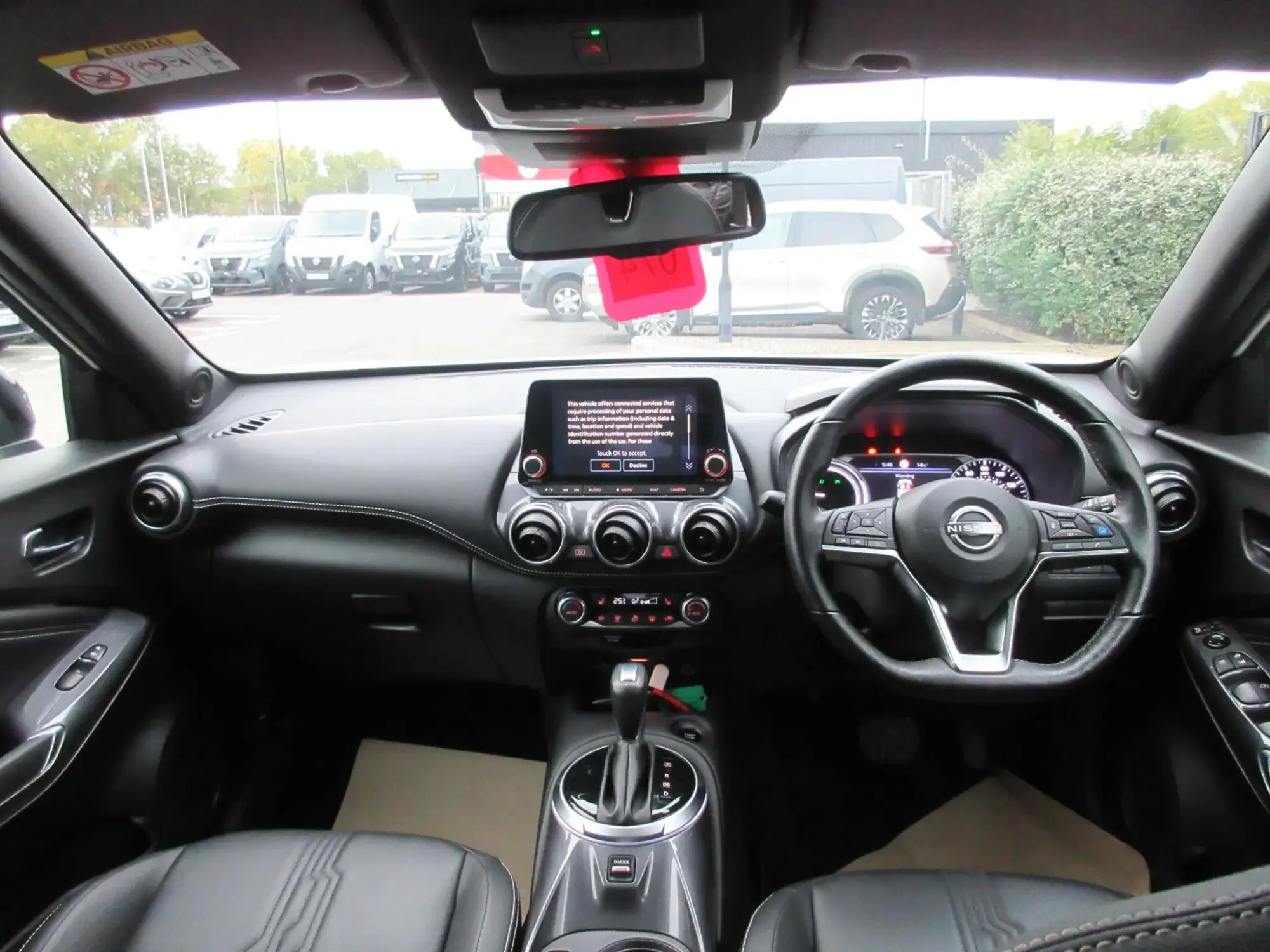 Nissan Juke Hybrid Image 17 Nissan Juke Hybrid Image 17