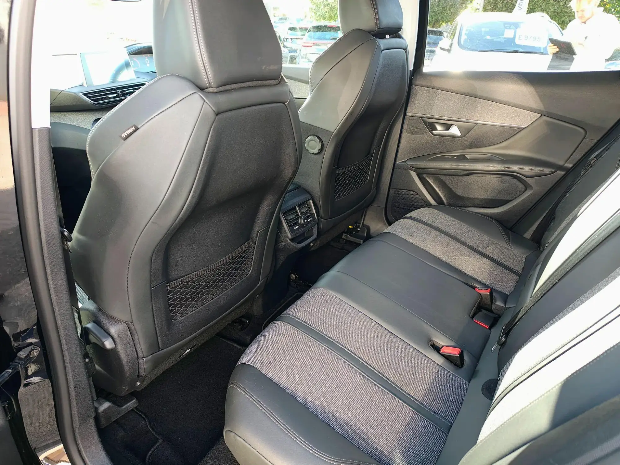 Peugeot 3008 Image 14