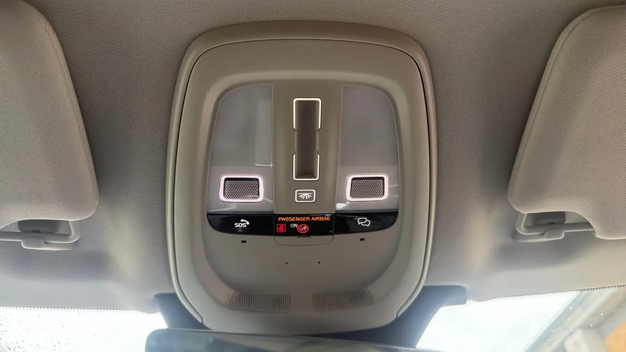 Volvo XC90 Plug-In Hybrid Image 27 Volvo XC90 Plug-In Hybrid Image 27