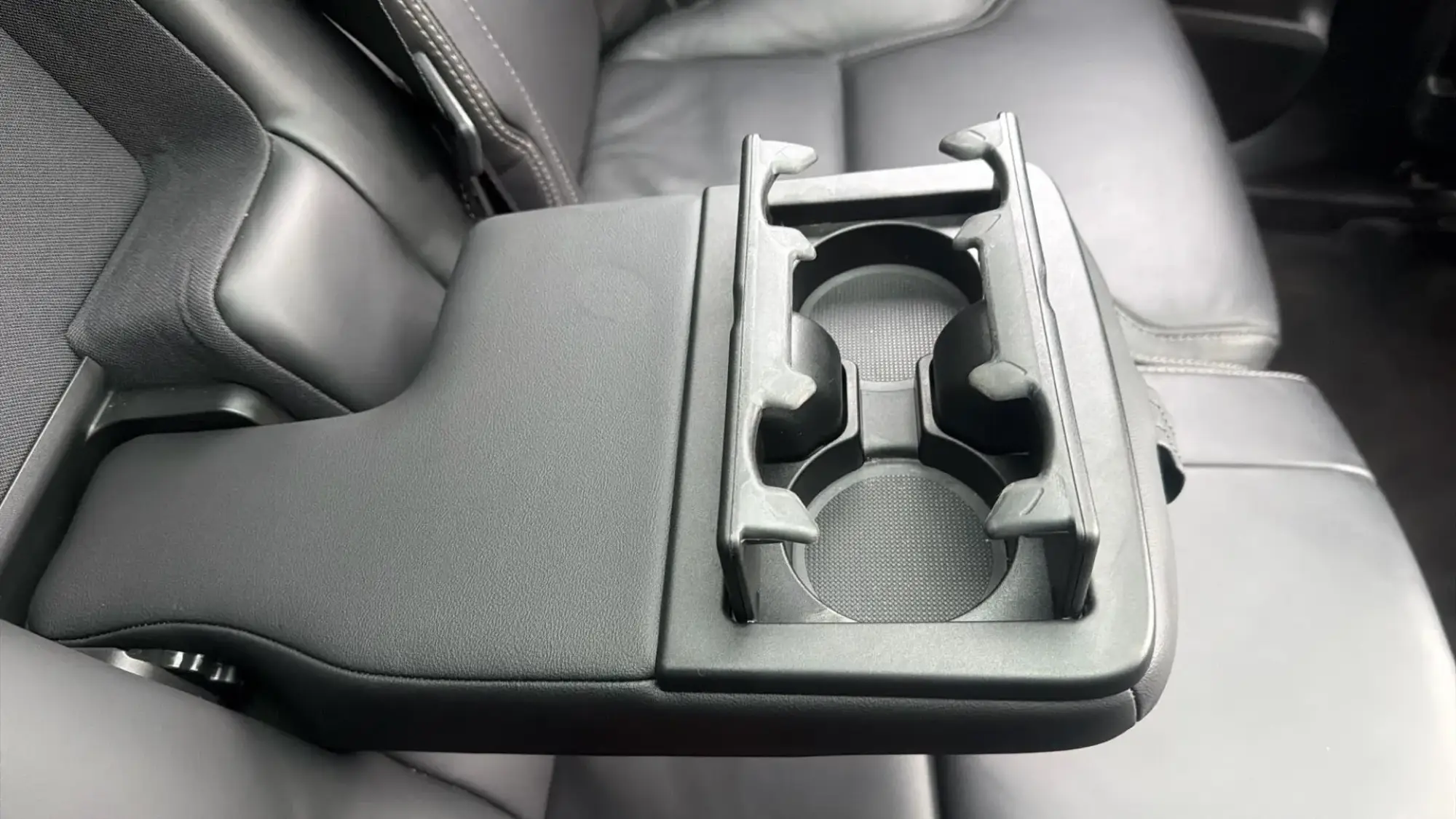 Volvo XC90 Plug-In Hybrid Image 33 Volvo XC90 Plug-In Hybrid Image 33