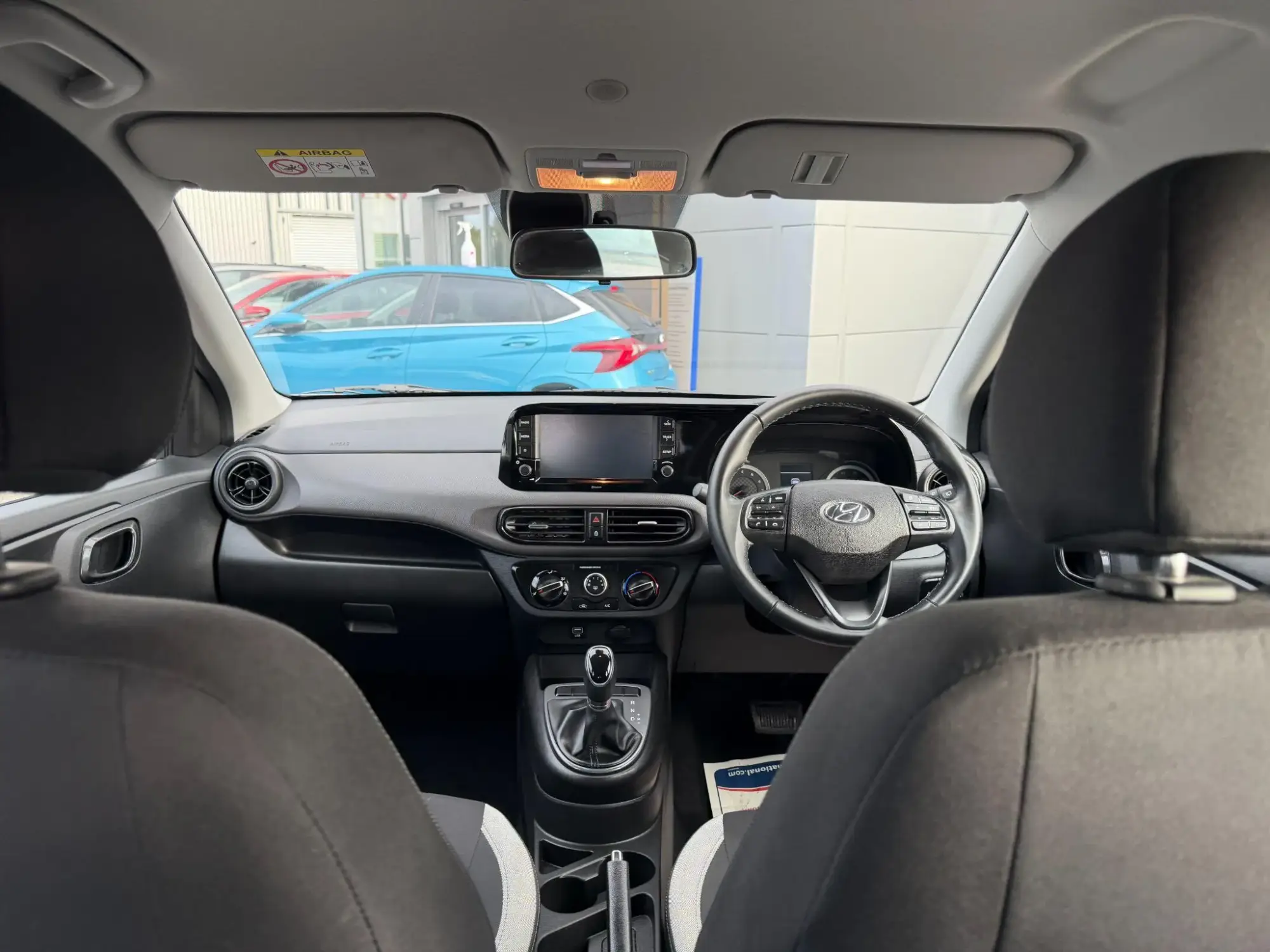 Hyundai i10 Image 10 Hyundai i10 Image 10