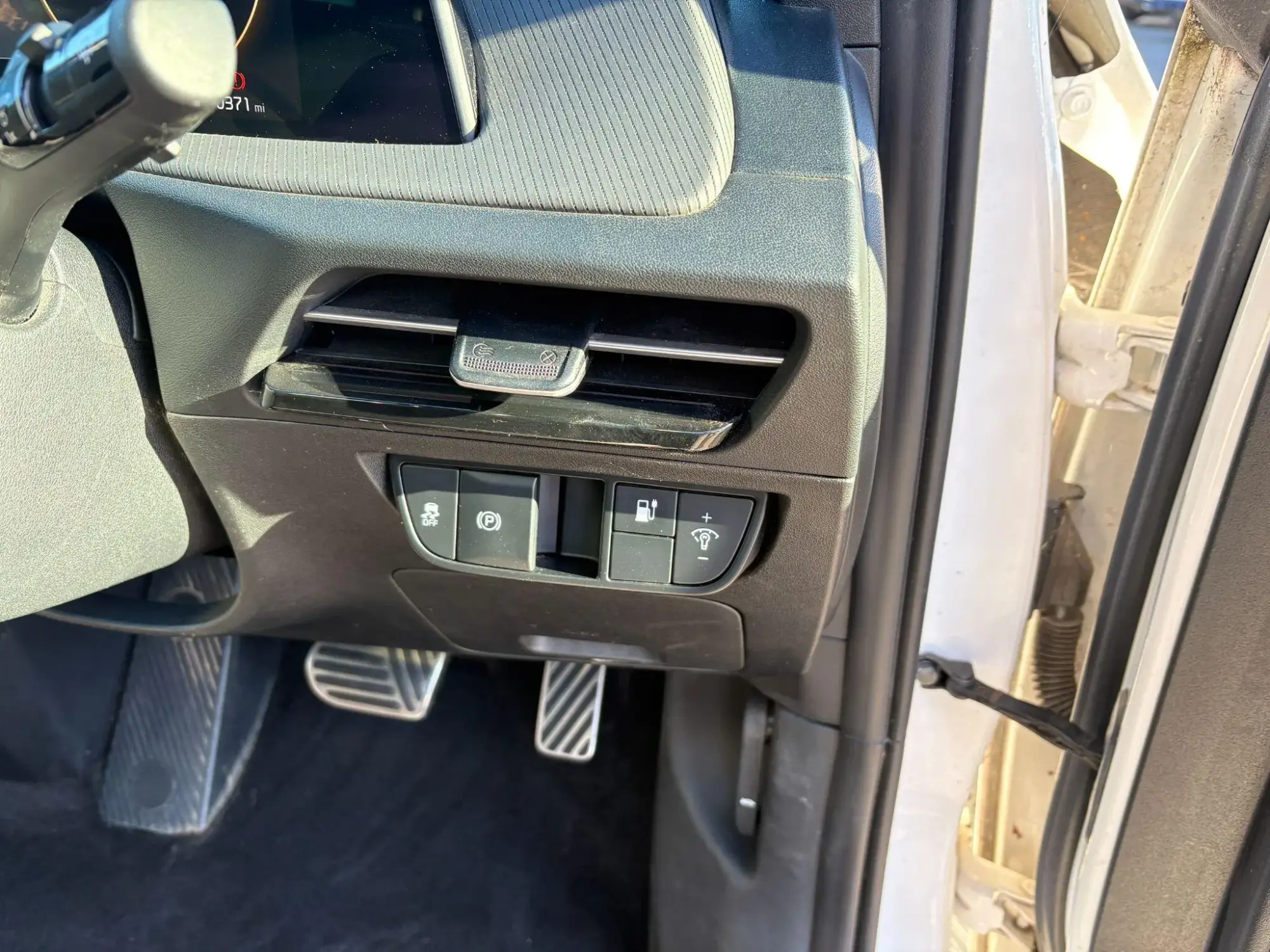 Kia EV6 Image 15