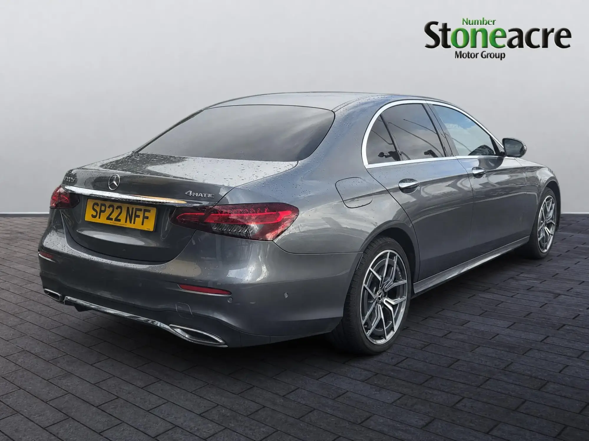 Mercedes-Benz E-Class Image 7