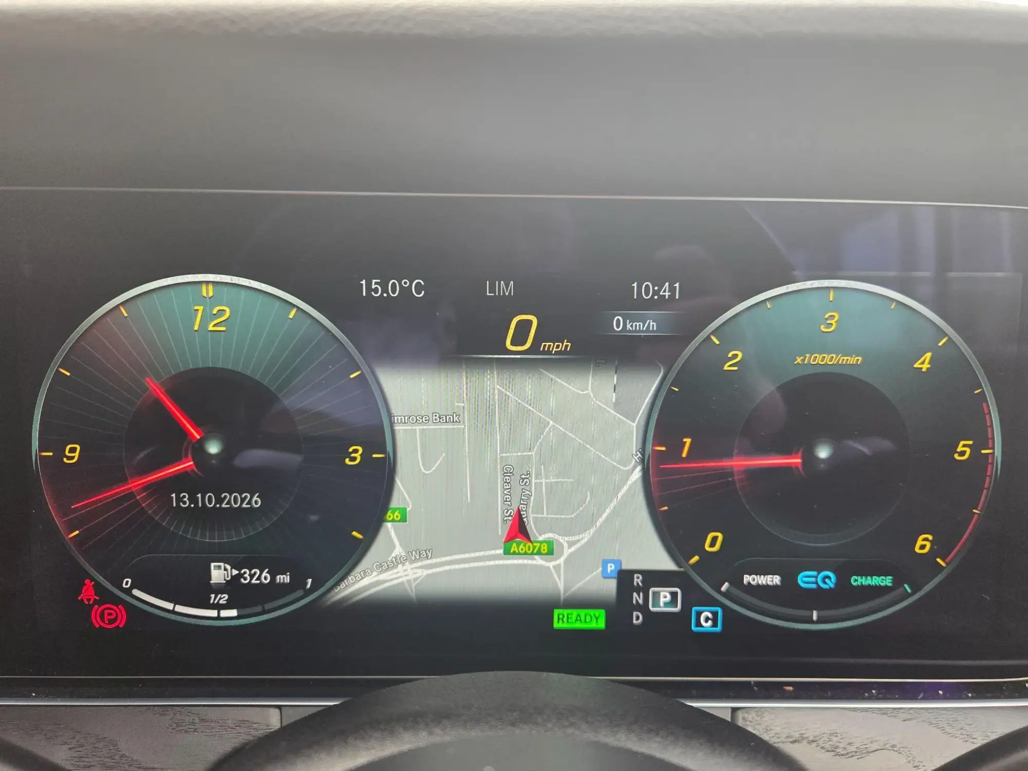 Mercedes-Benz E-Class Image 27