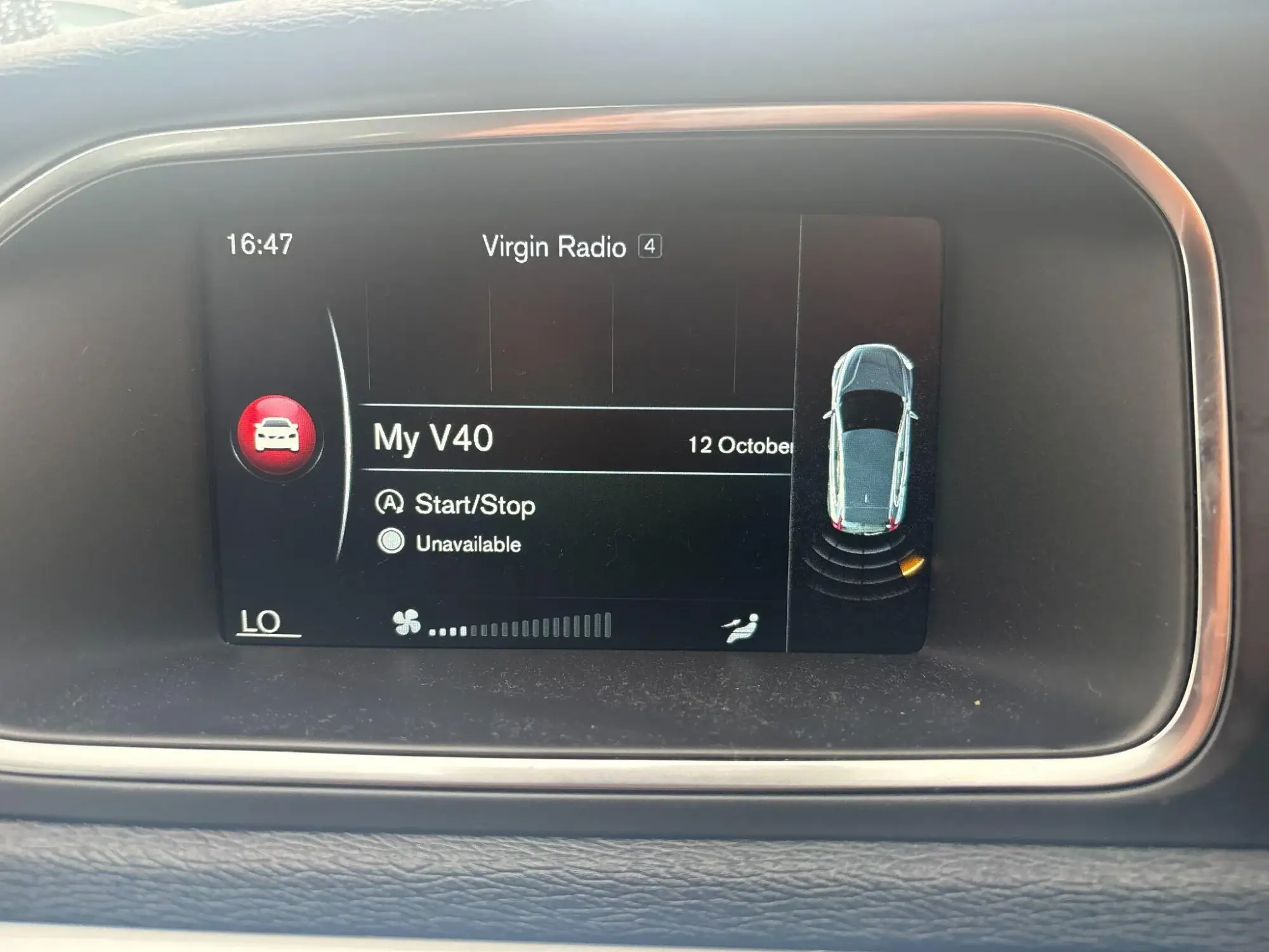 Volvo V40 Image 29