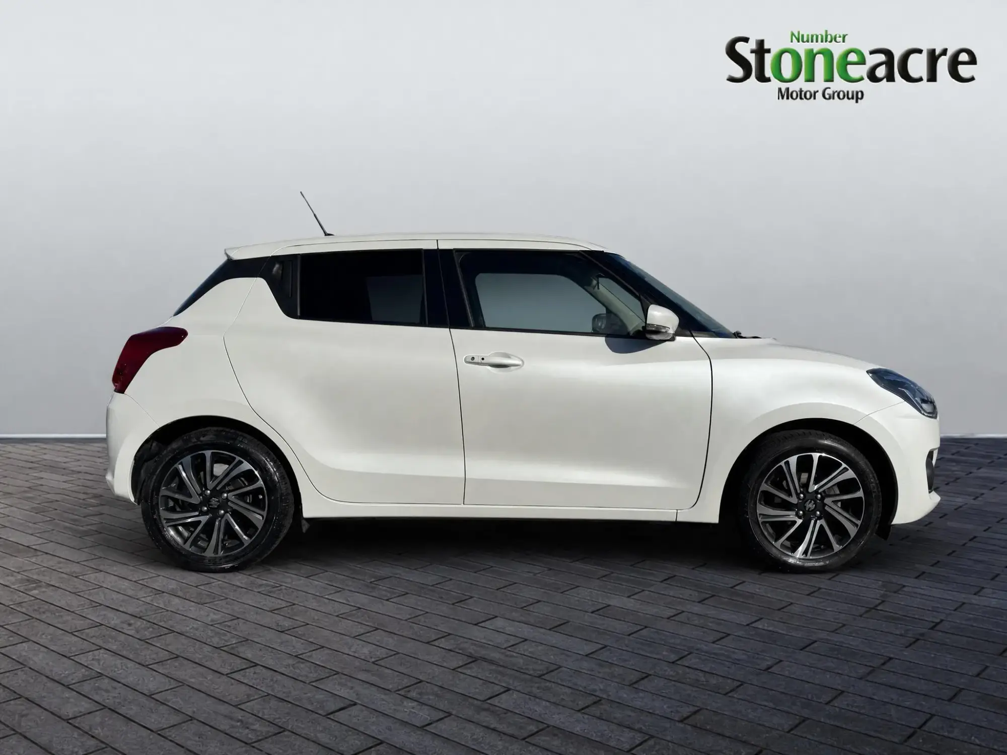 Suzuki Swift Image 2 Suzuki Swift Image 2
