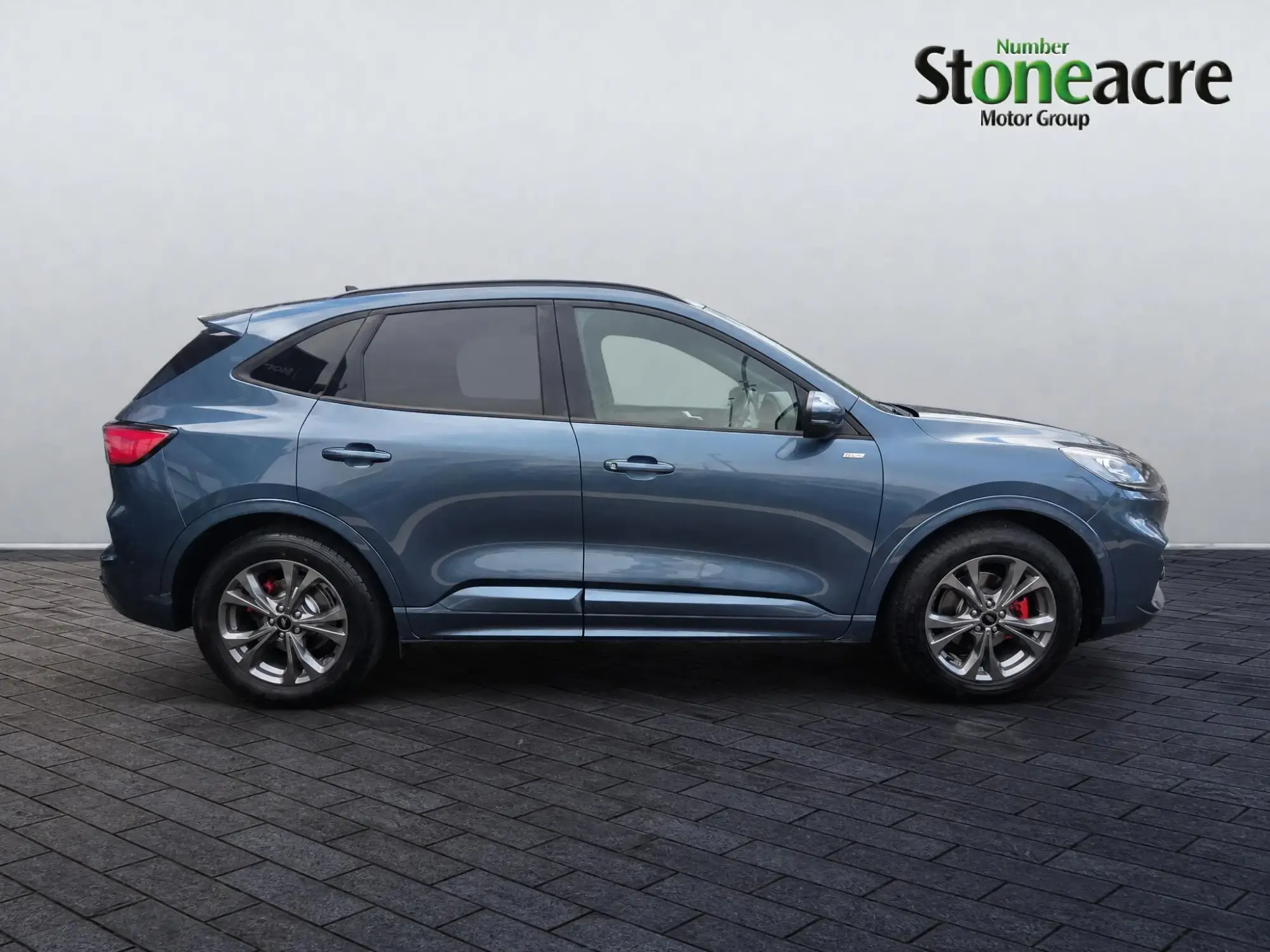 Ford Kuga Hybrid Image 8 Ford Kuga Hybrid Image 8