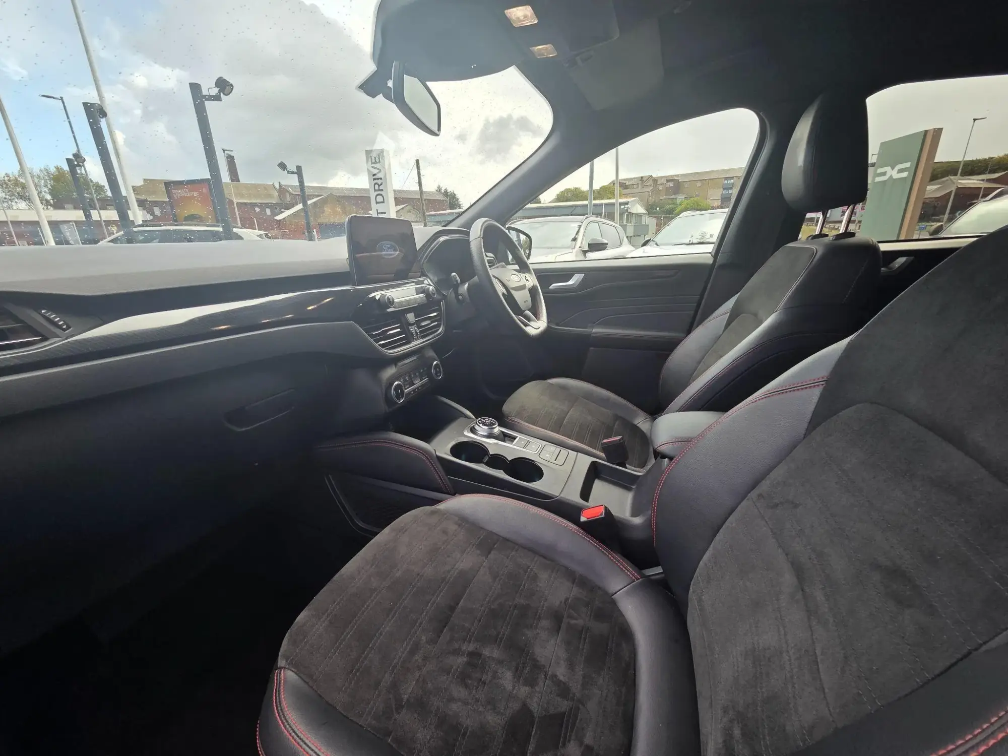 Ford Kuga Hybrid Image 18 Ford Kuga Hybrid Image 18