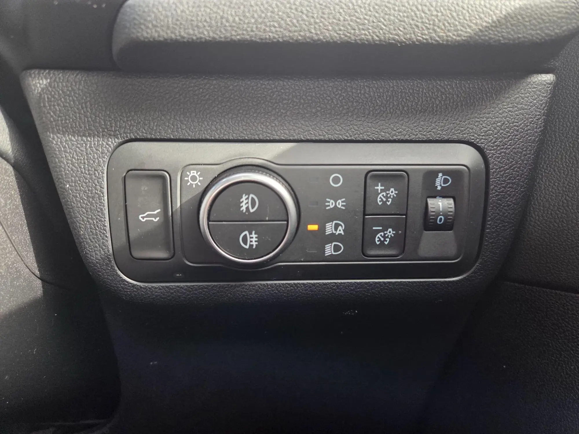 Ford Kuga Hybrid Image 23 Ford Kuga Hybrid Image 23