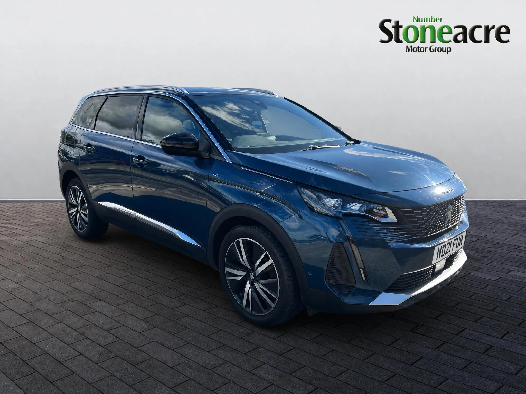 2021 Peugeot 5008
